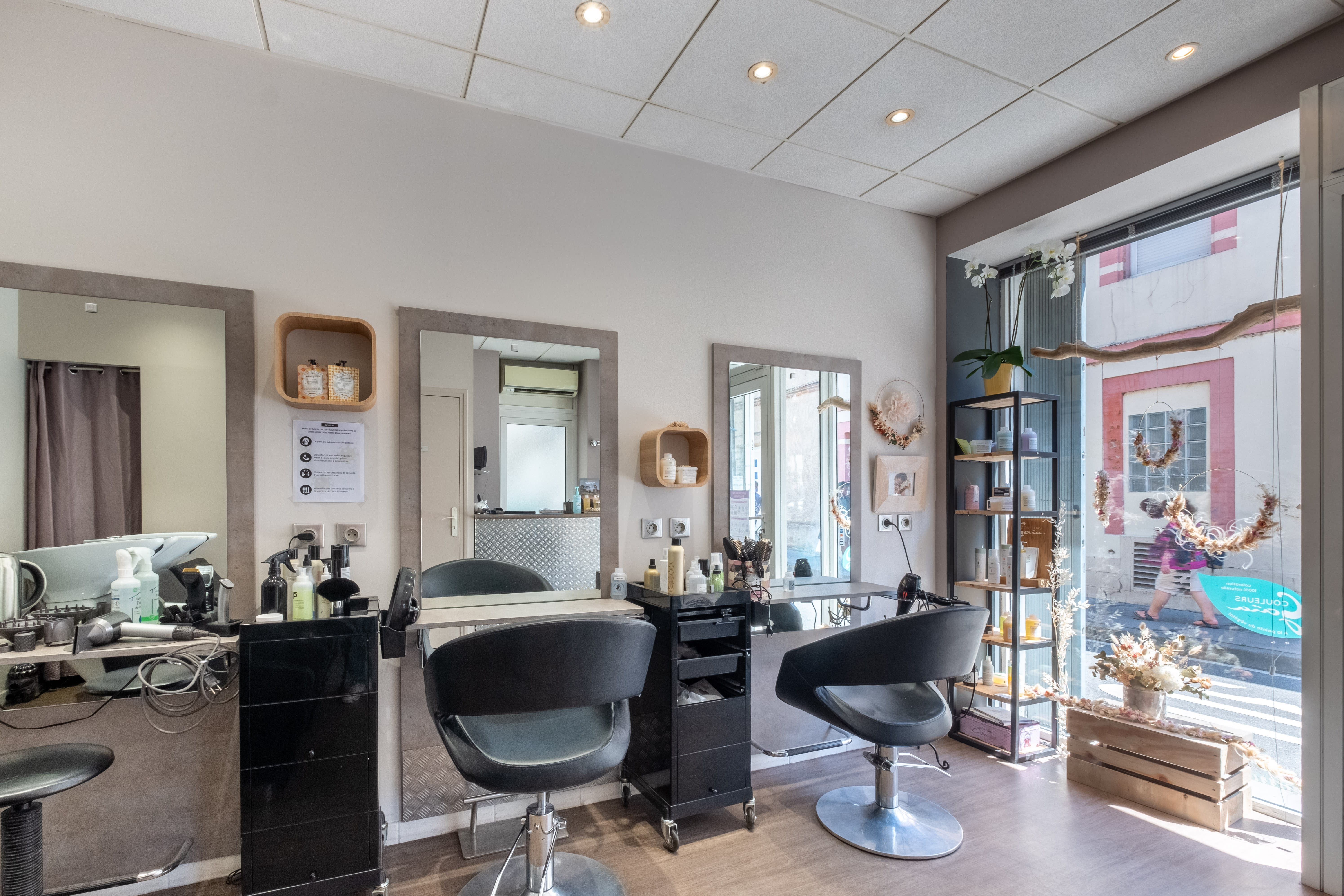 L’instant present  - Coiffure Toulouse - L’instant present  - Photo Galerie - OneBooking