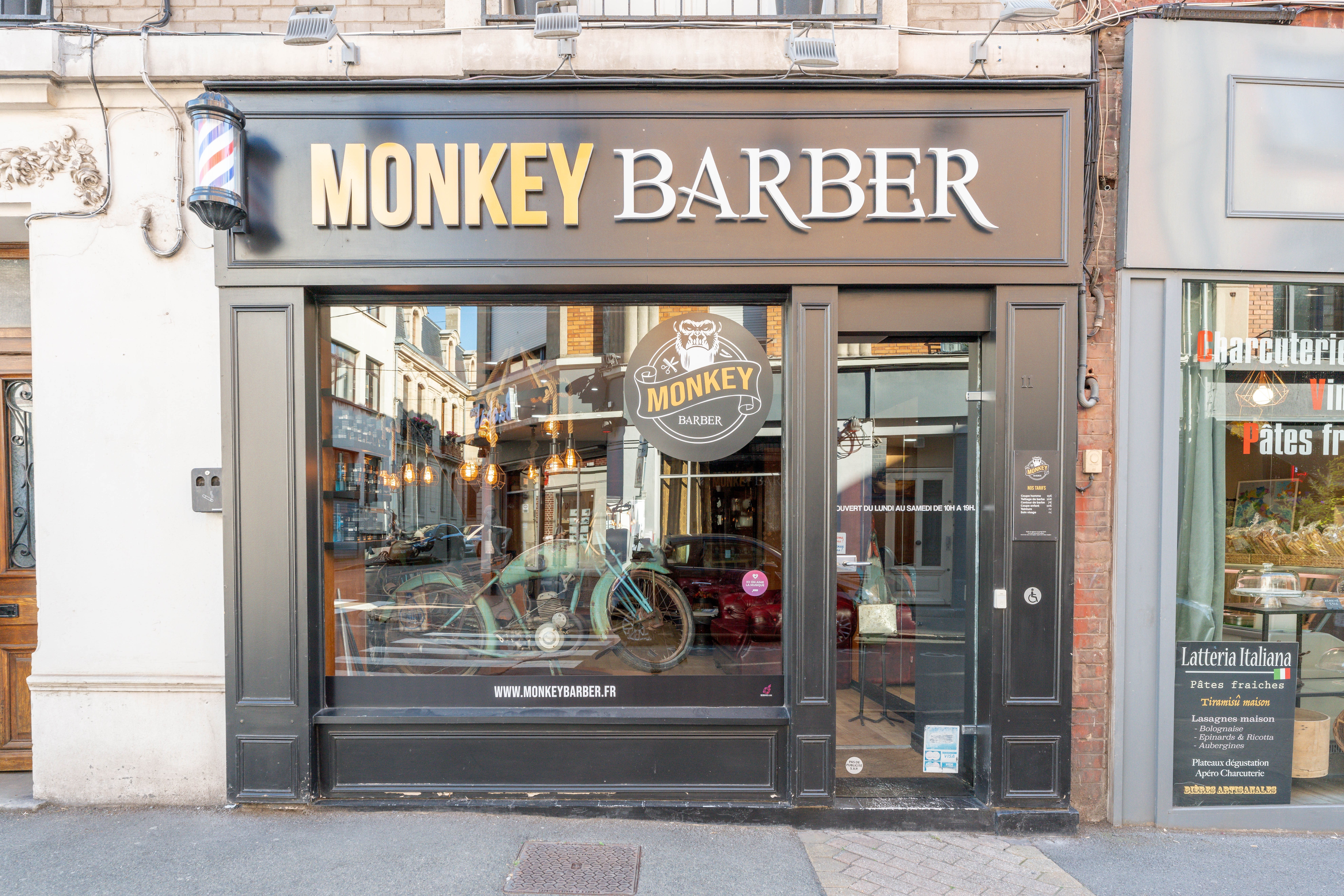 Monkey Barber