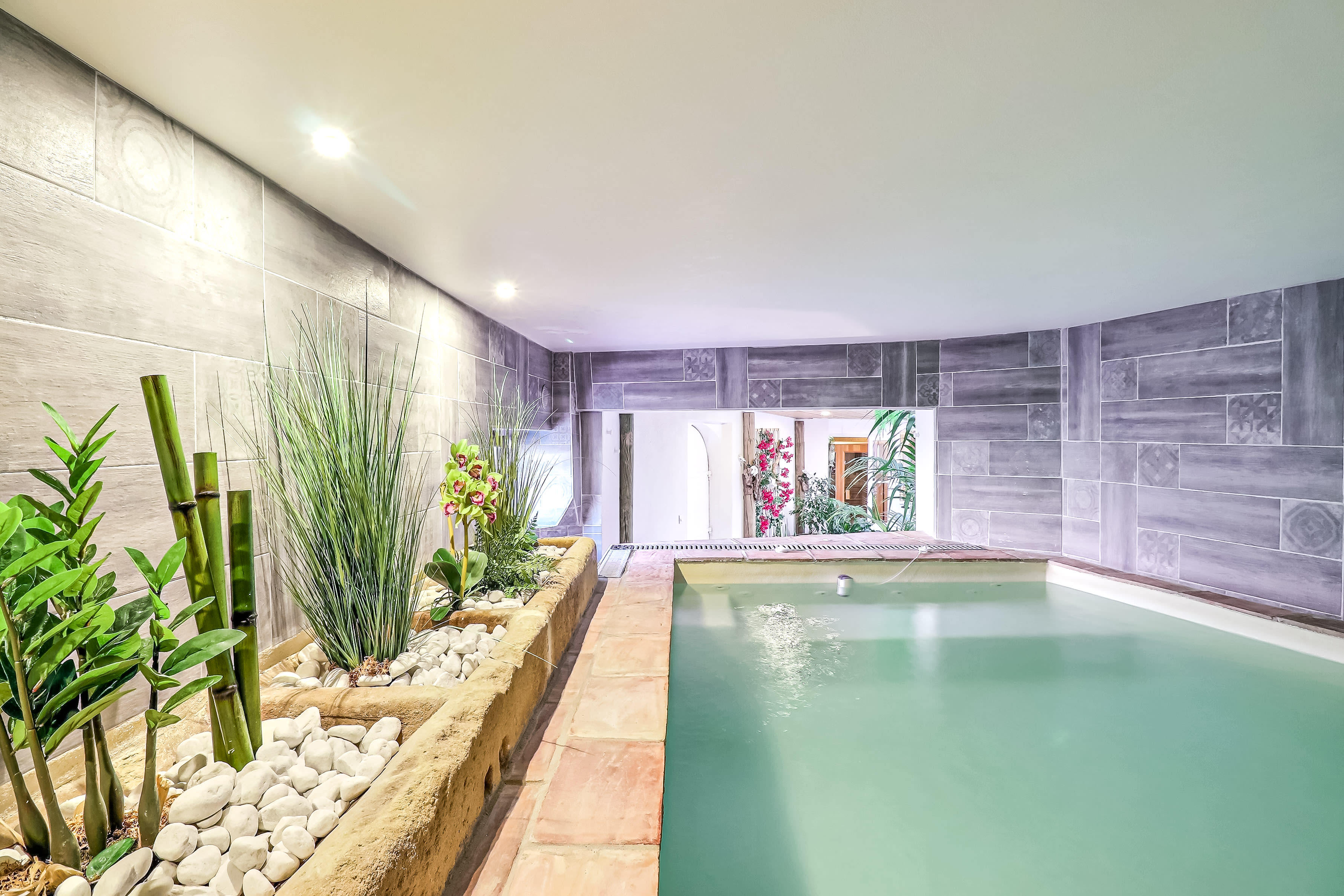 La Vermeillade Suites & SPAs