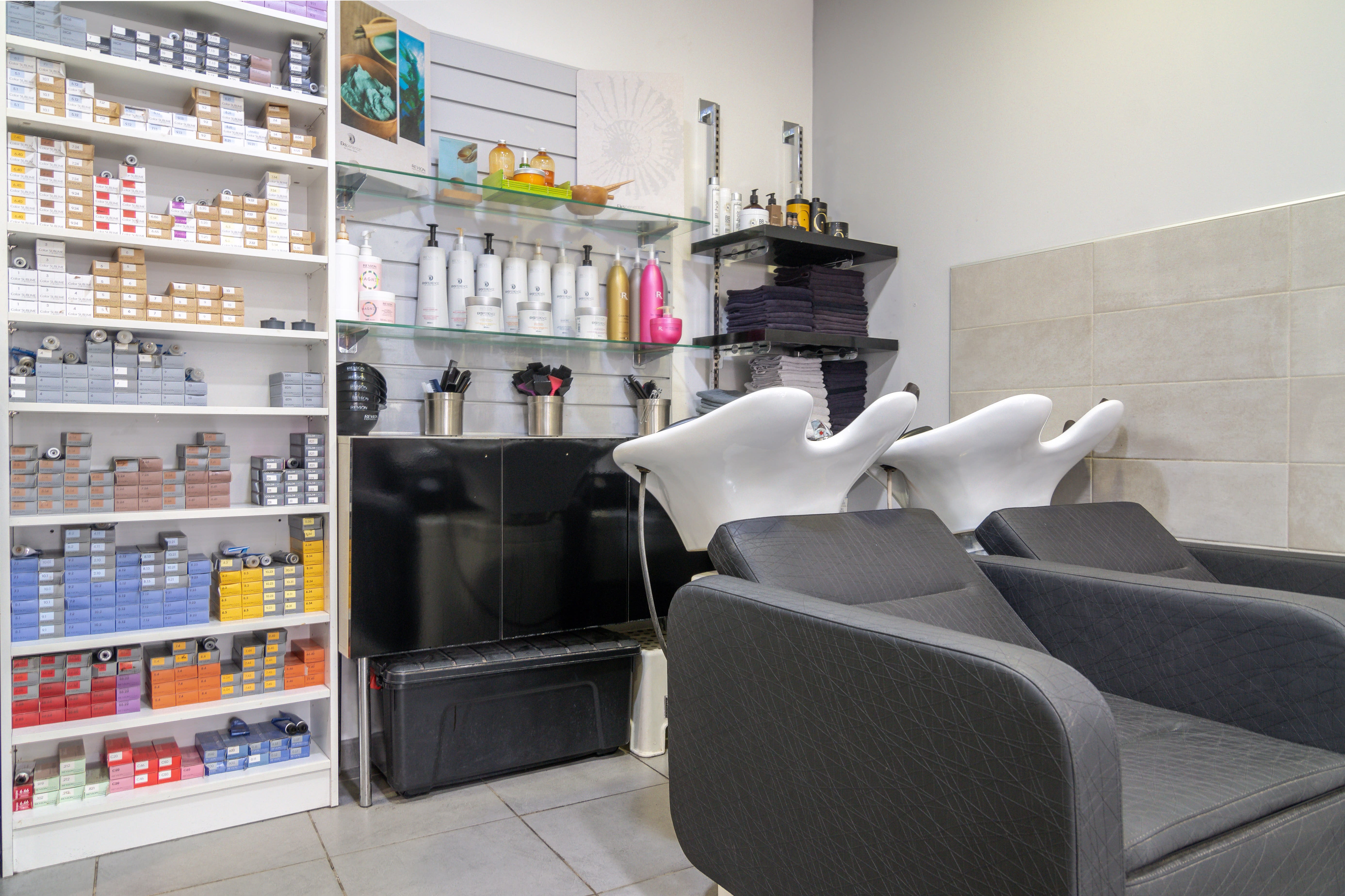 MC Coiffure - Coiffure Saint-Maximin-la-Sainte-Baume - MC Coiffure - Photo Galerie - OneBooking
