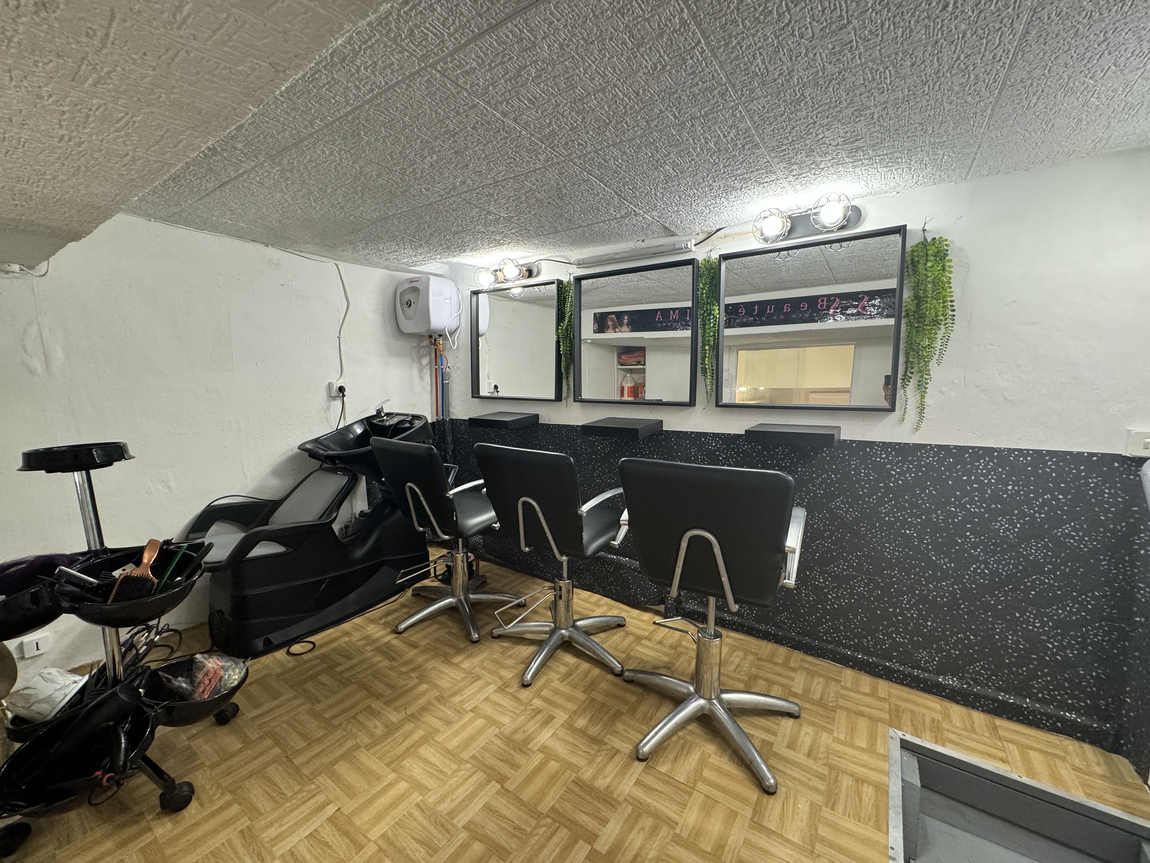 Beauté Alma - Coiffure Montpellier - Photo de couverture - OneBooking