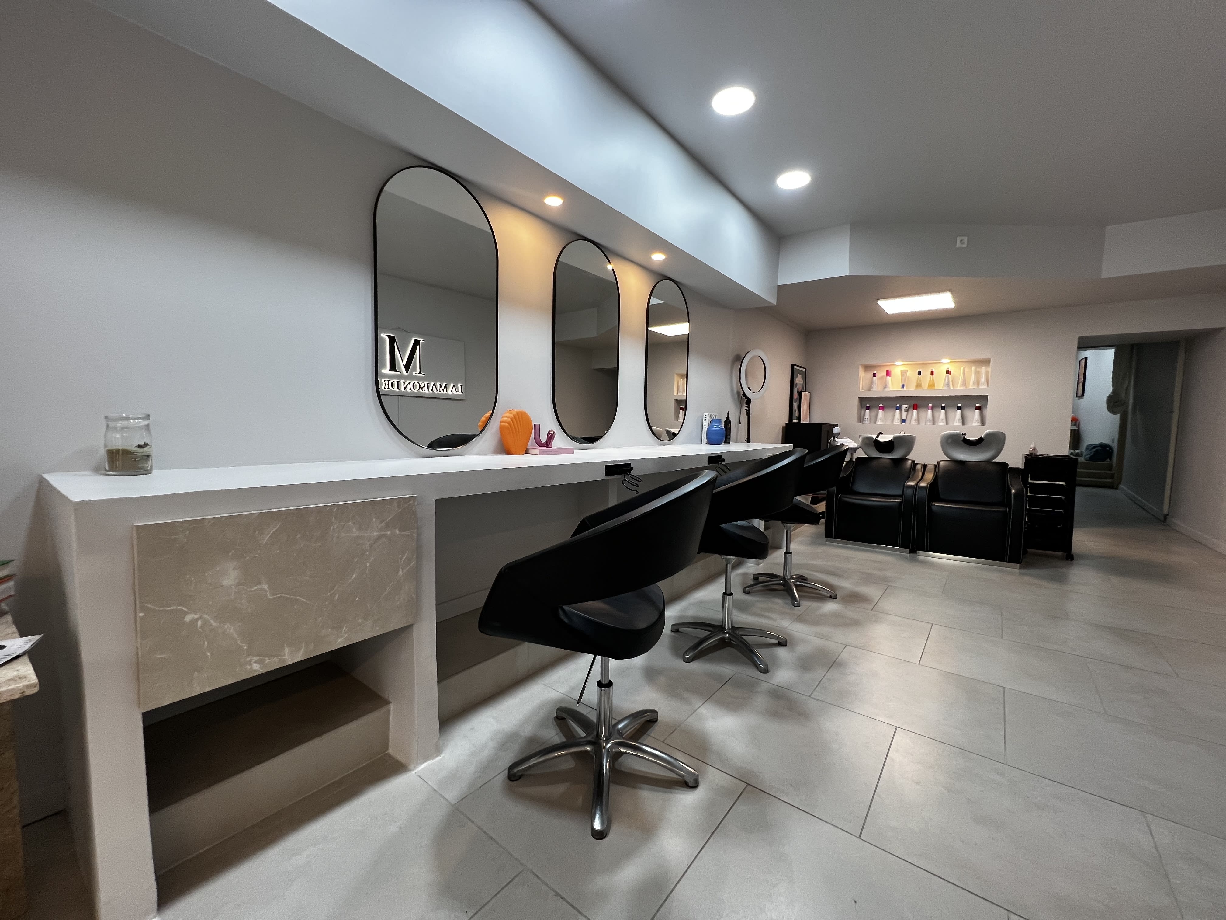 M La maison de Beauté
