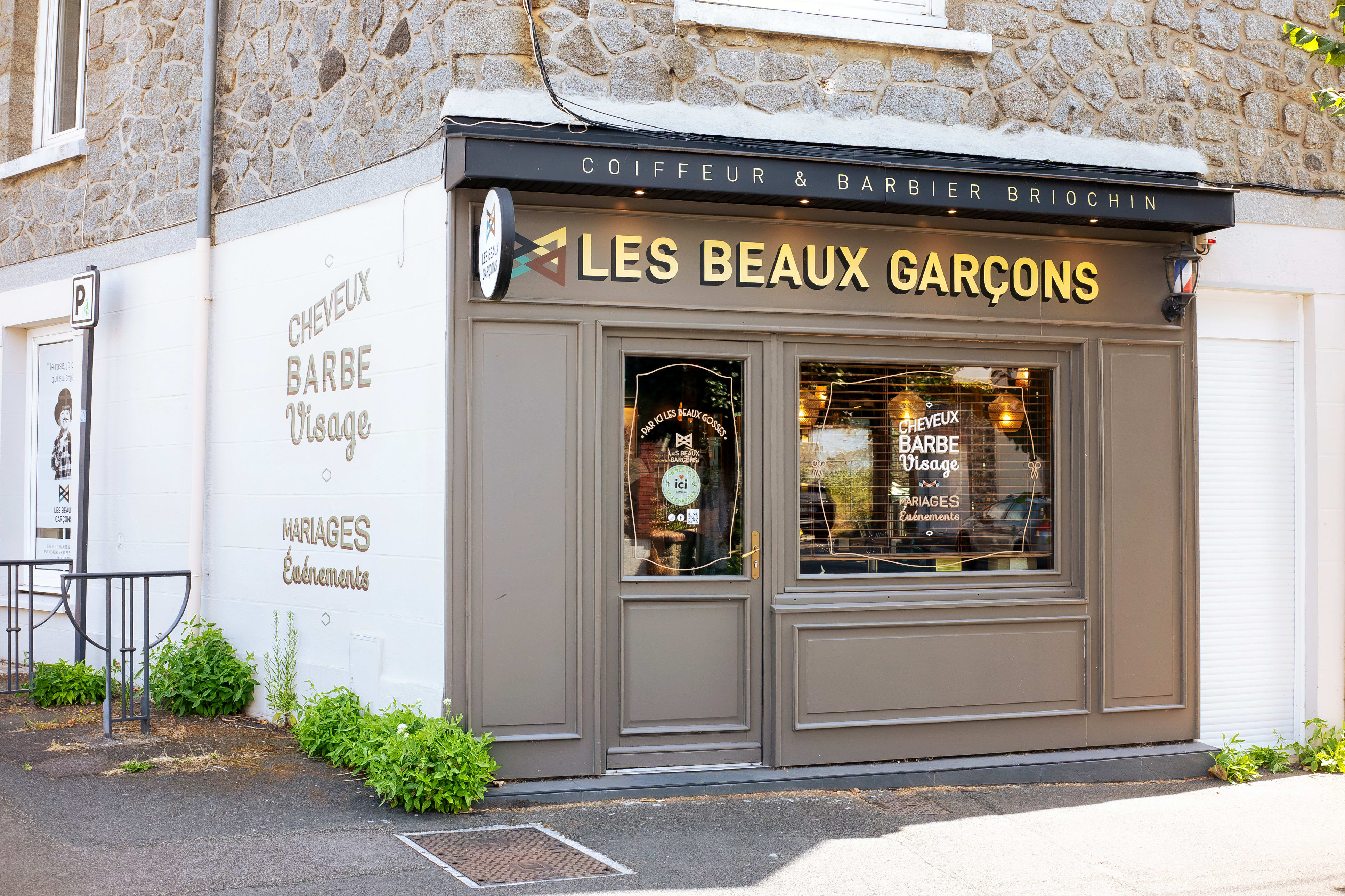 Les Beaux Garçons - Saint Michel