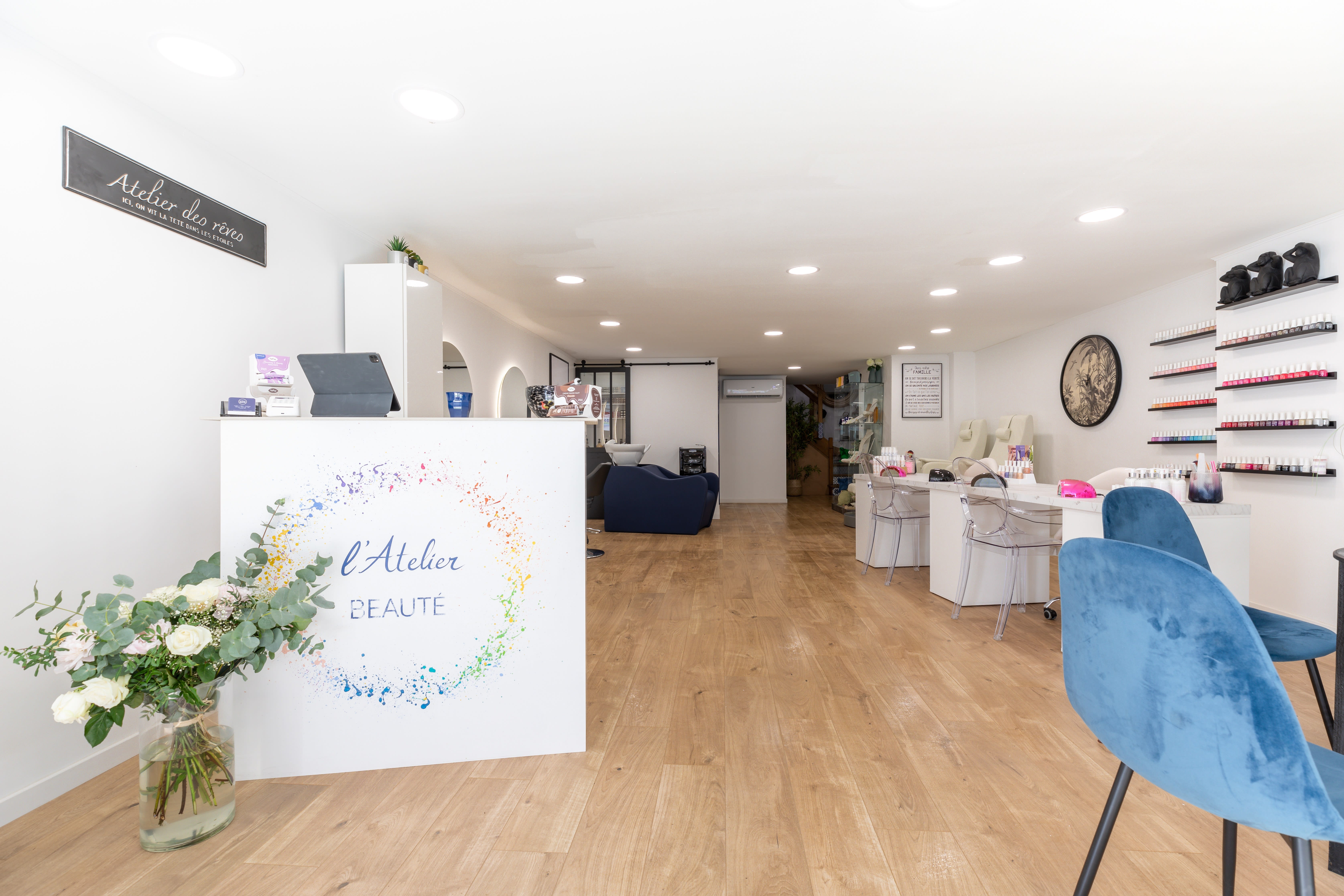 L’atelier beauté – Drainage Lymphatique - Soin visage - Microblading - Studio Pilate - Institut de beauté Cannes - Photo de couverture - OneBooking