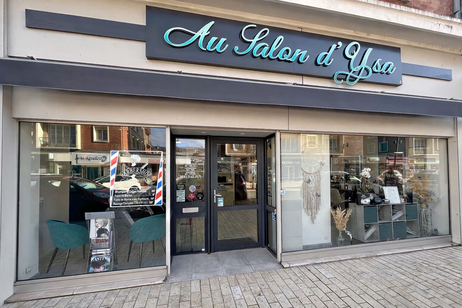 Au salon d’Ysa