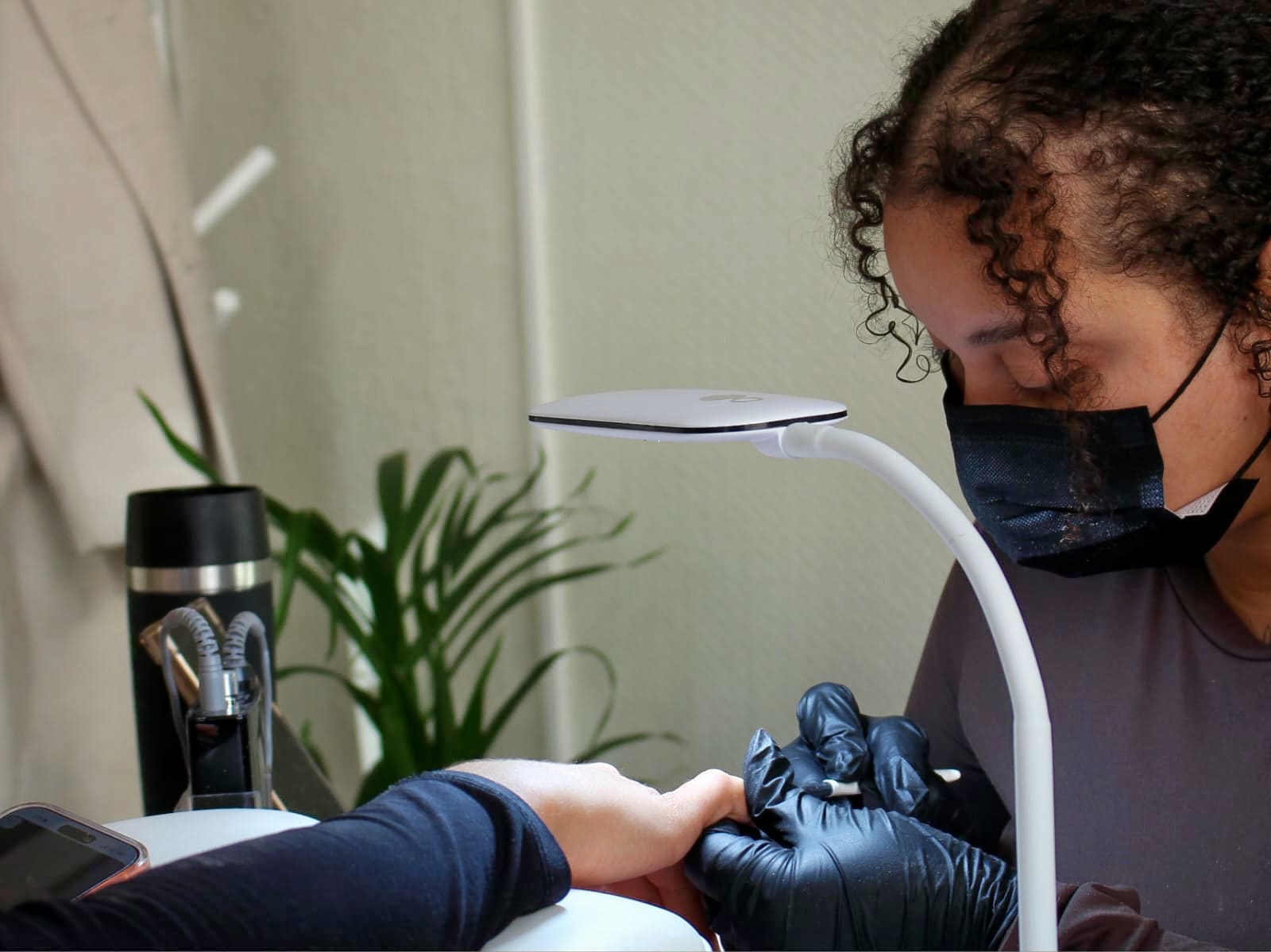 Chez Lola - Sourcils & cils Nice - Chez Lola - Photo Galerie - OneBooking