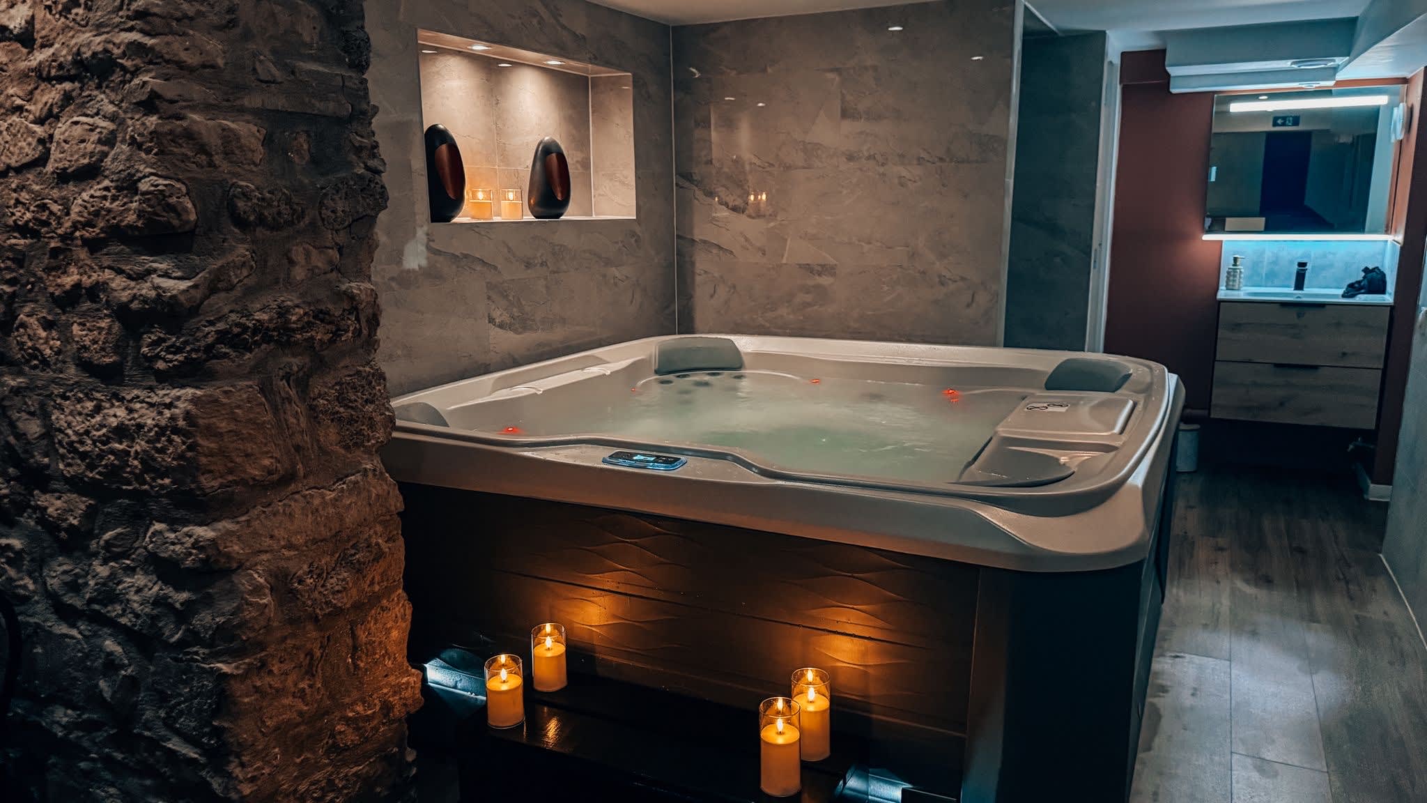 Spa Privatif, Jacuzzi & Karaoké | Spaddict - Spa Paris - OneBooking