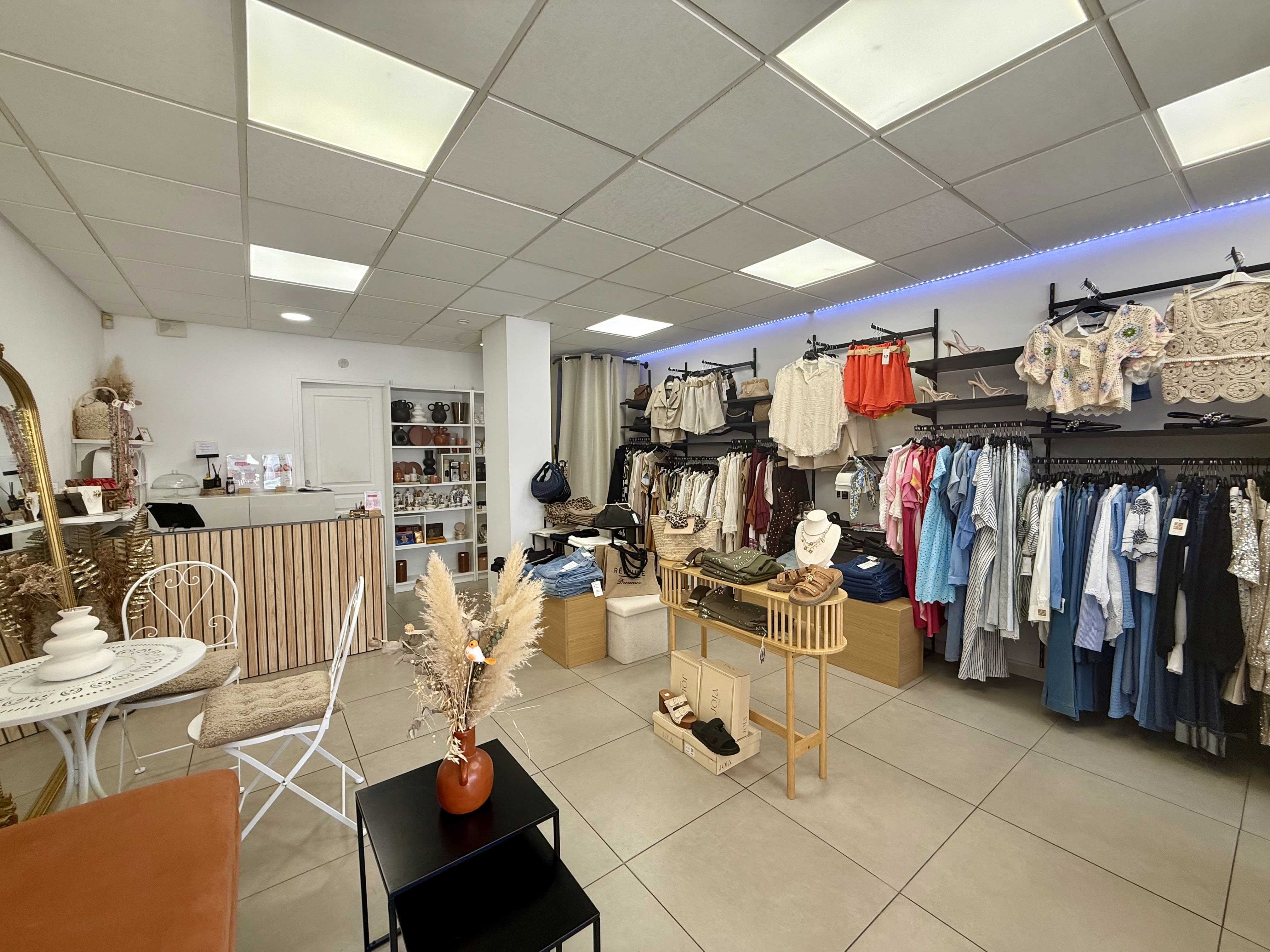 Khomsa | Concept Store & Beauty - Institut de beauté Cannes - Khomsa | Concept Store & Beauty - Photo Galerie - OneBooking