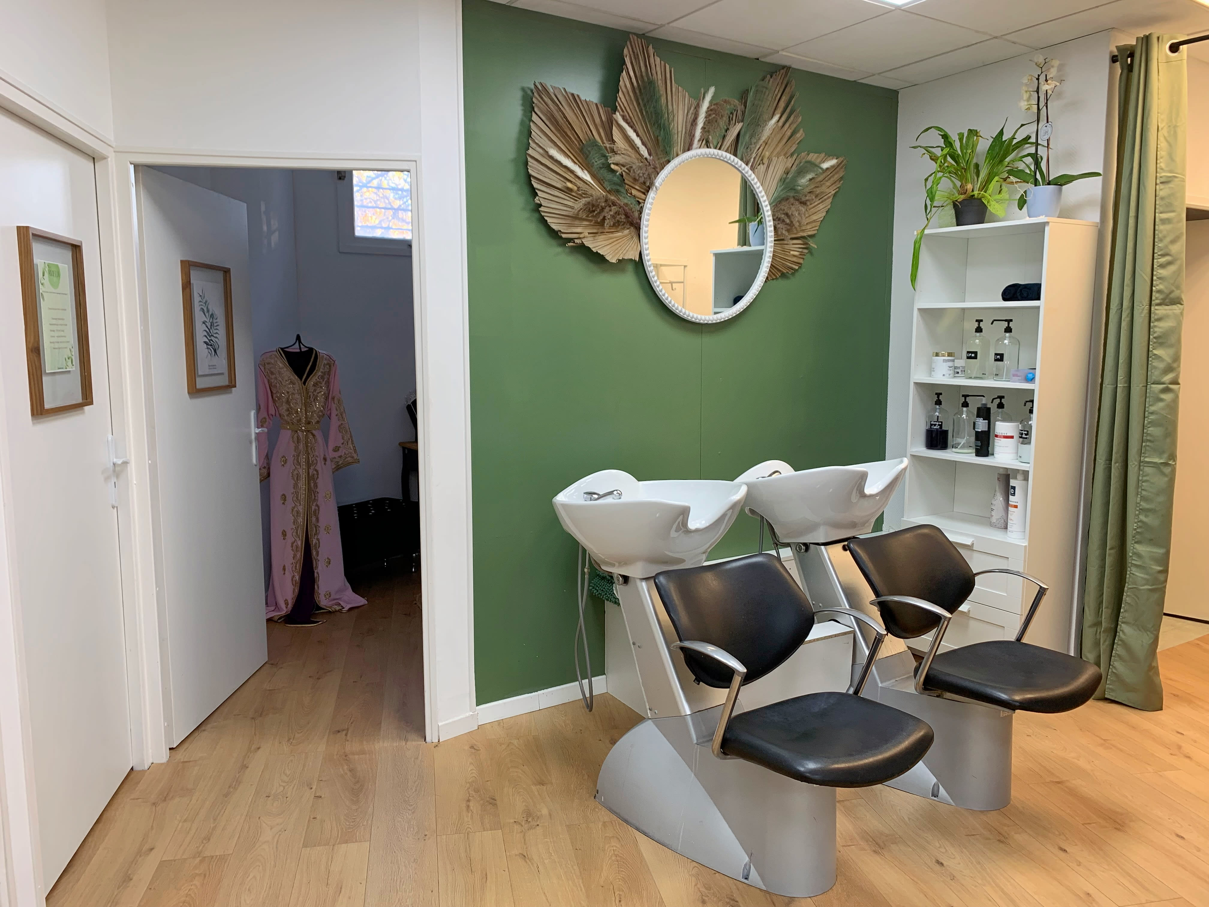 Chez Les Filles - Coiffure Avignon - Chez Les Filles - Photo Galerie - OneBooking