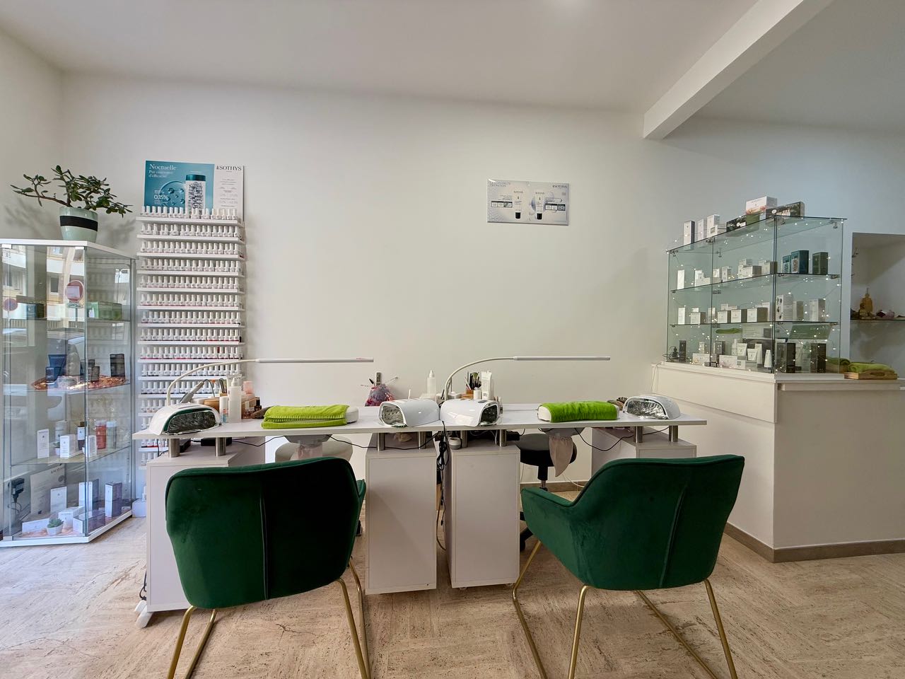 Bambou Beauté & Bien-Être - Institut de beauté Cannes - Bambou Beauté & Bien-Être - Photo Galerie - OneBooking