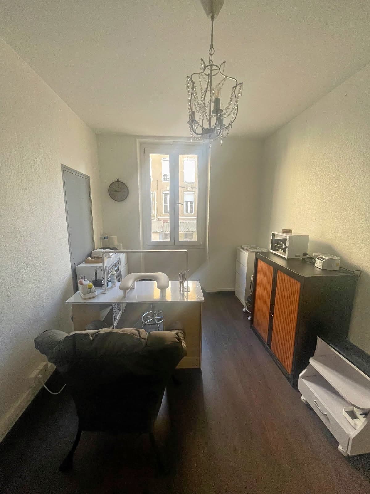 Momo nails studio - Coiffure Marseille - OneBooking