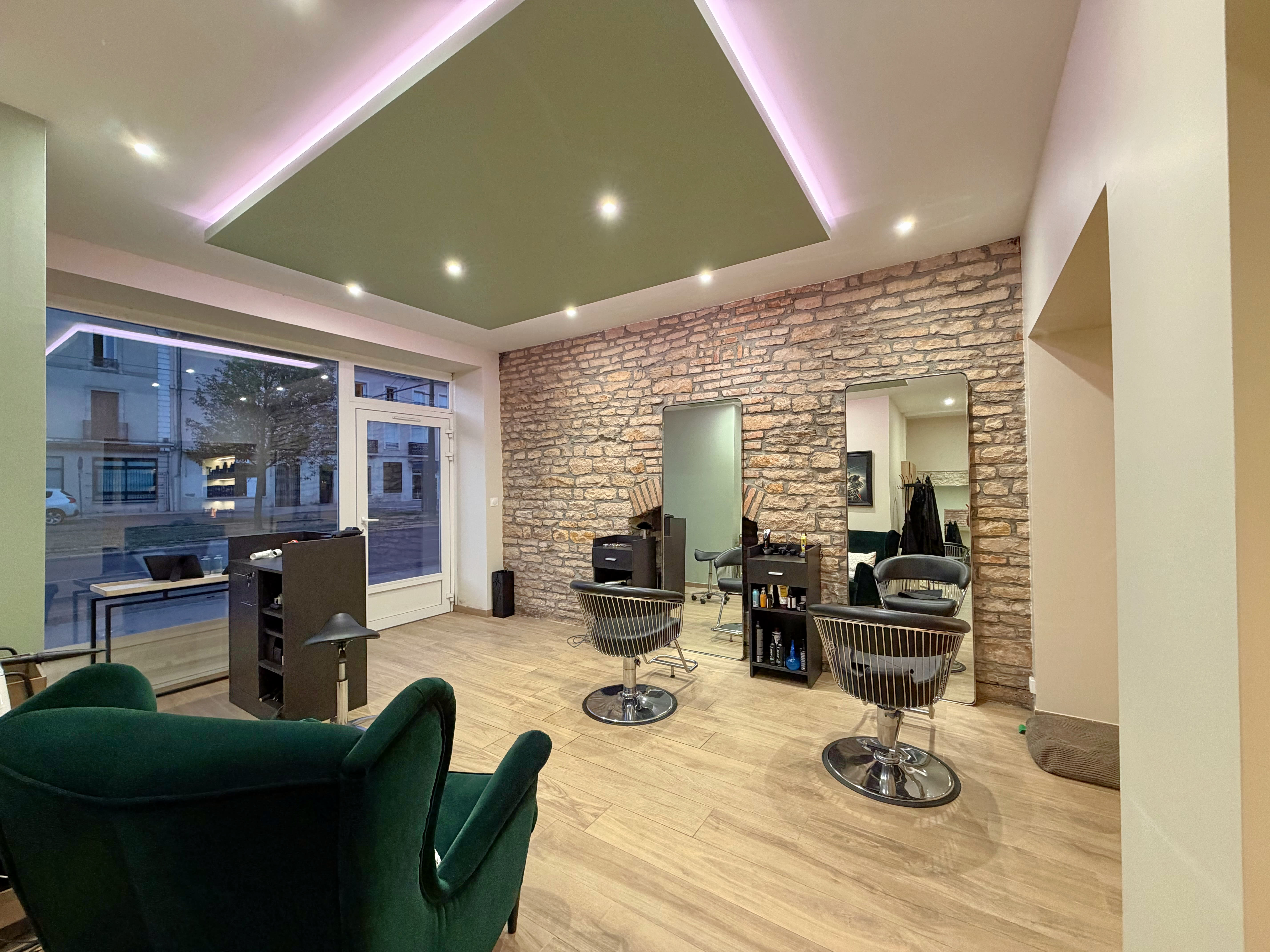Le salon by Lucas