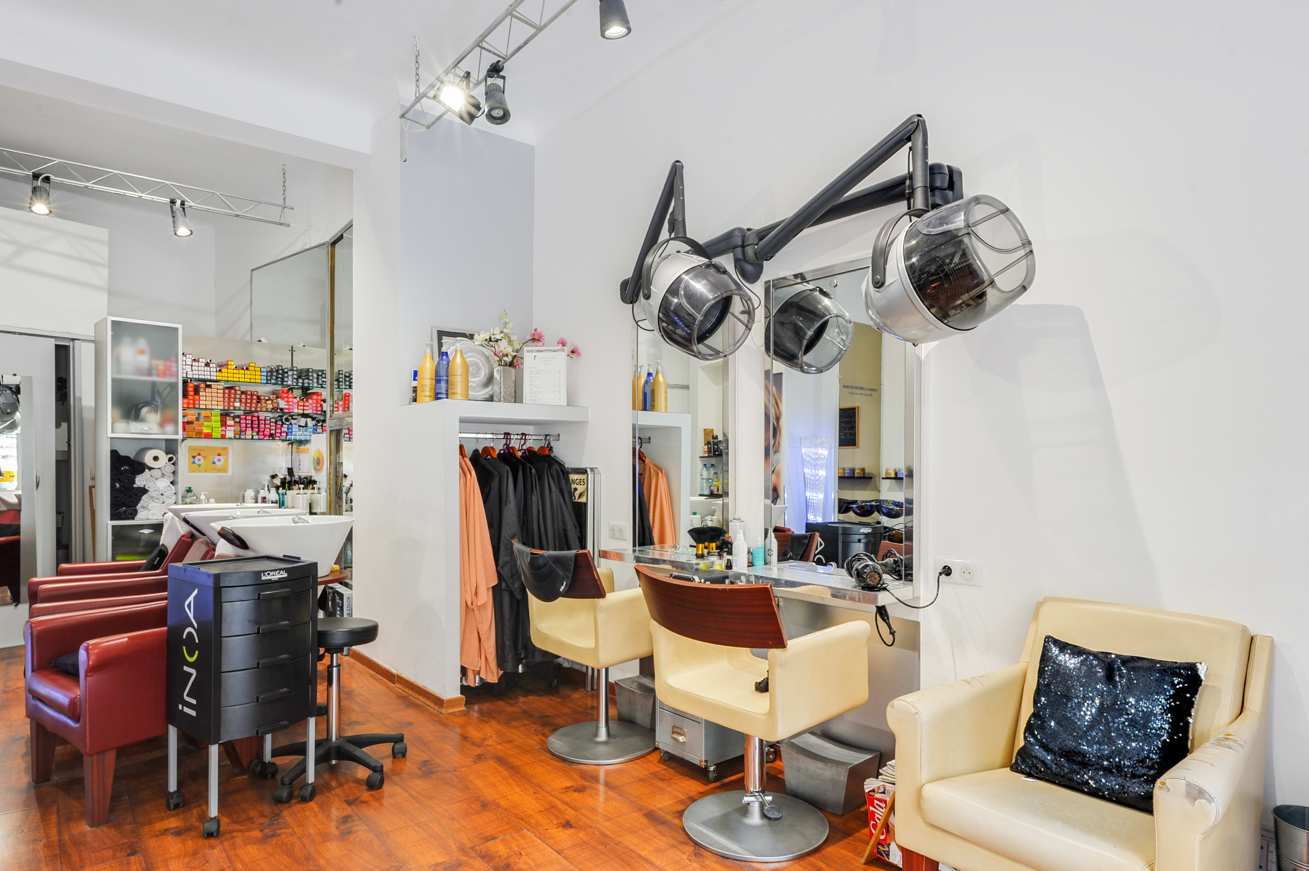 Coiffure des Anges - Coiffure Nice - Coiffure des Anges - Photo Galerie - OneBooking