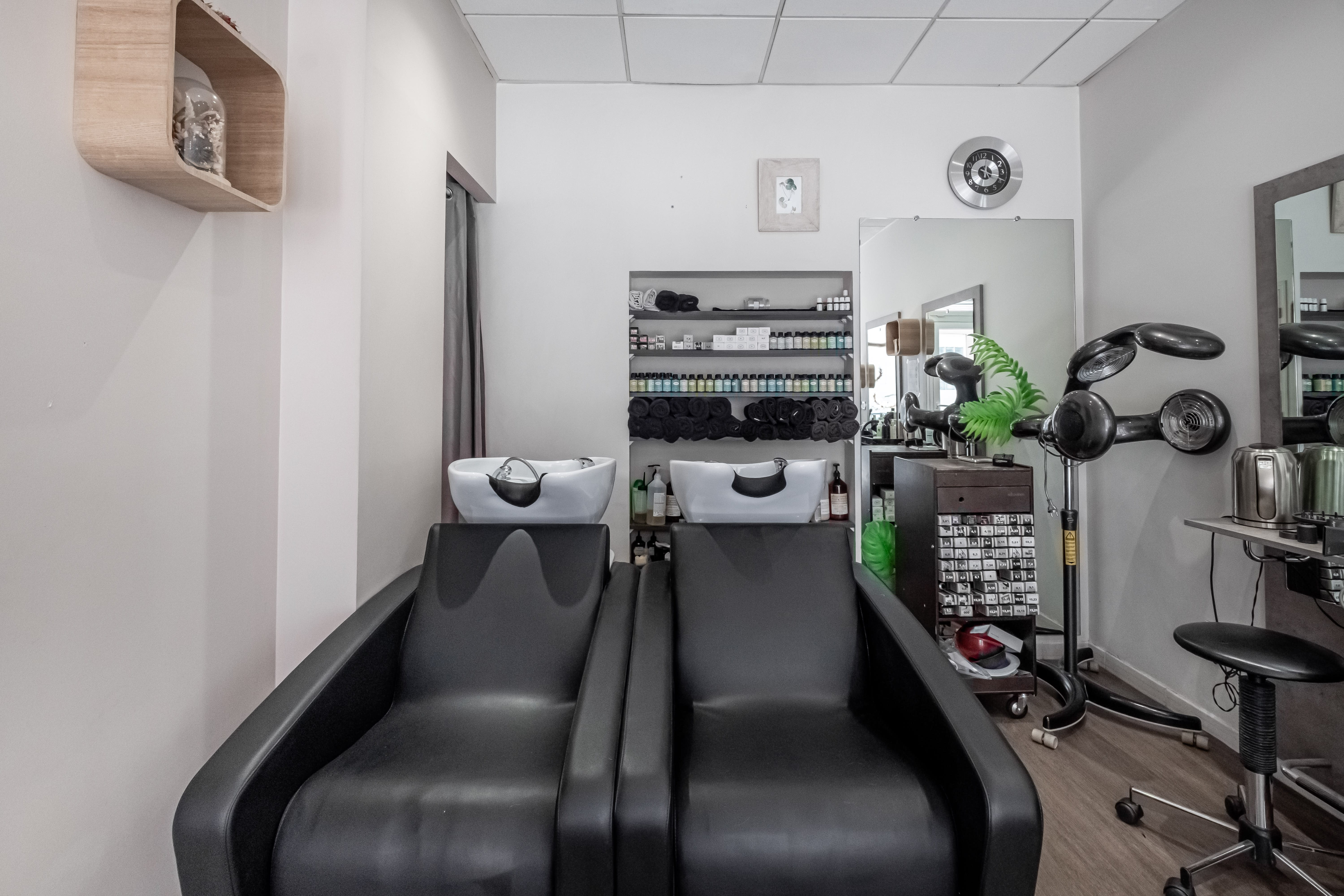 L’instant present  - Coiffure Toulouse - L’instant present  - Photo Galerie - OneBooking
