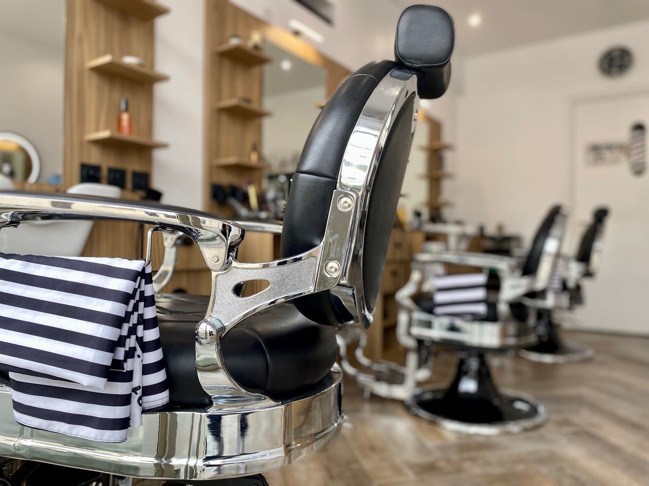 Atef Mixte Coiffure - Coiffure Vallauris - Photo de couverture - OneBooking