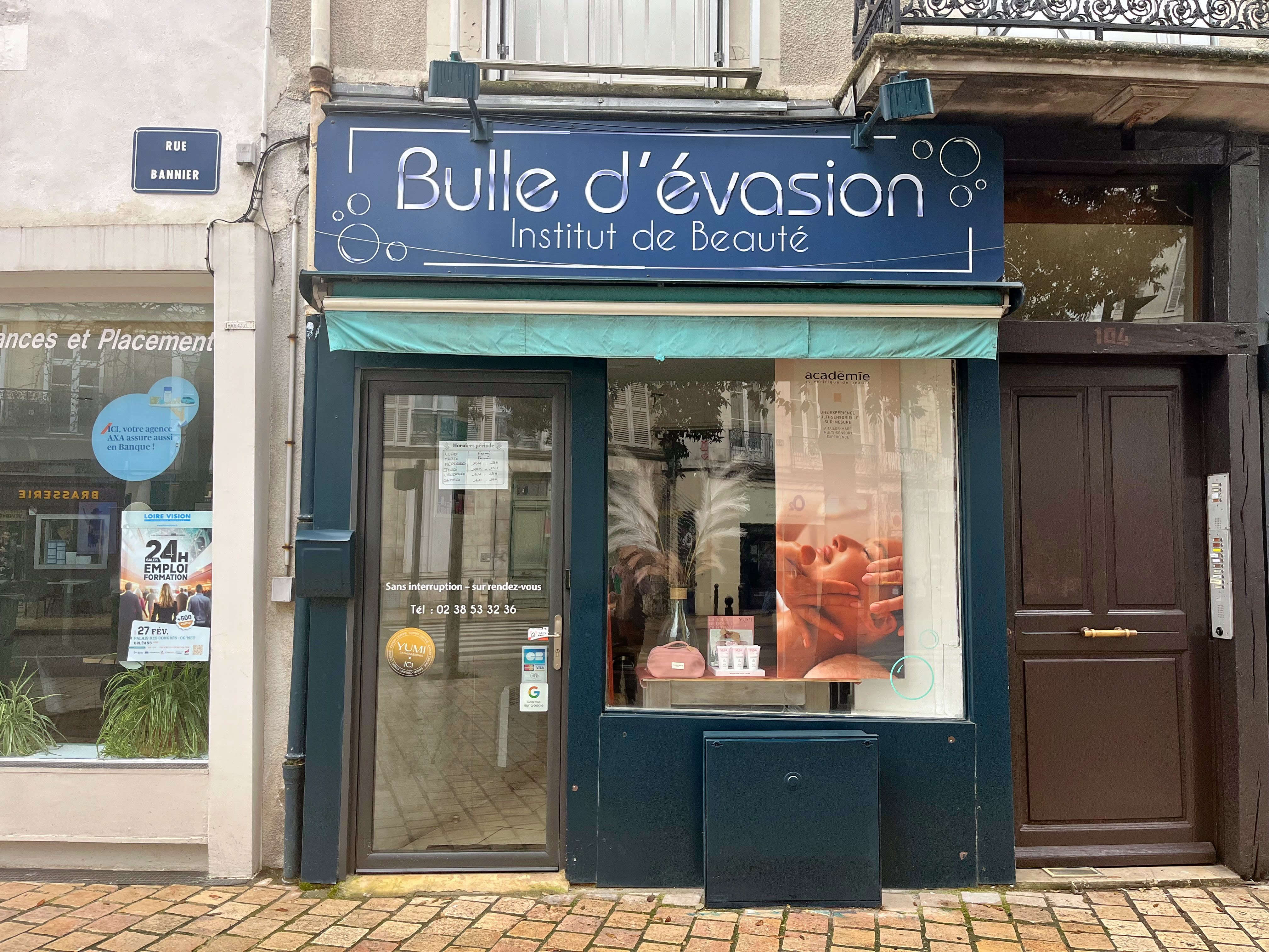 Bulle d'evasion - Onglerie Orléans - OneBooking