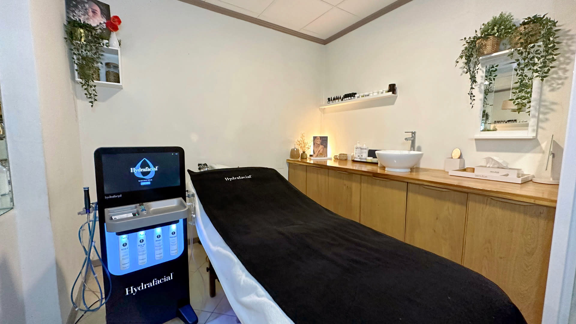 Institut Rivoli - Hydrafacial, LPG, Renata França, Kobido