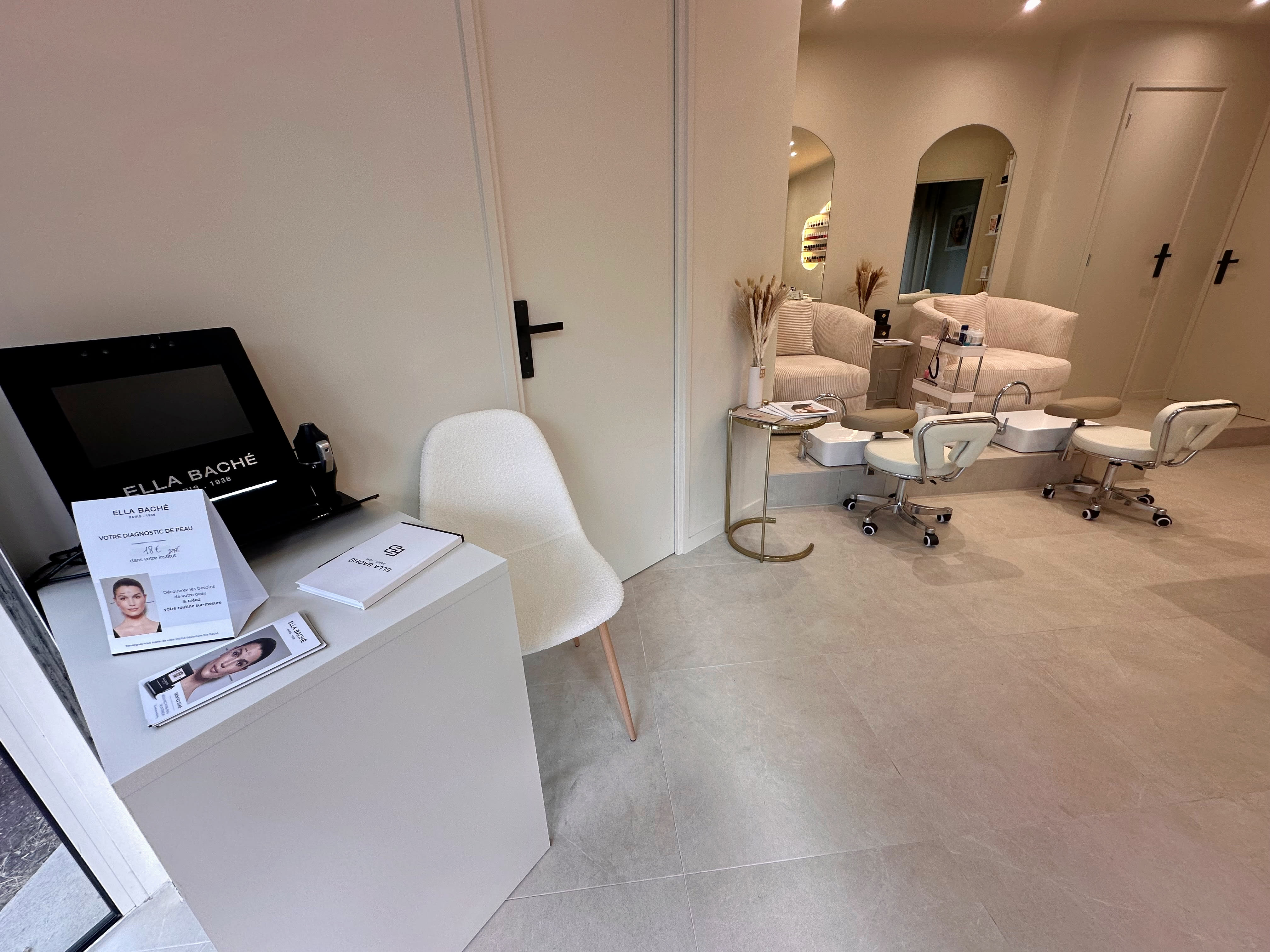 L'institut S - Sourcils & cils Nice - L'institut S - Photo Galerie - OneBooking