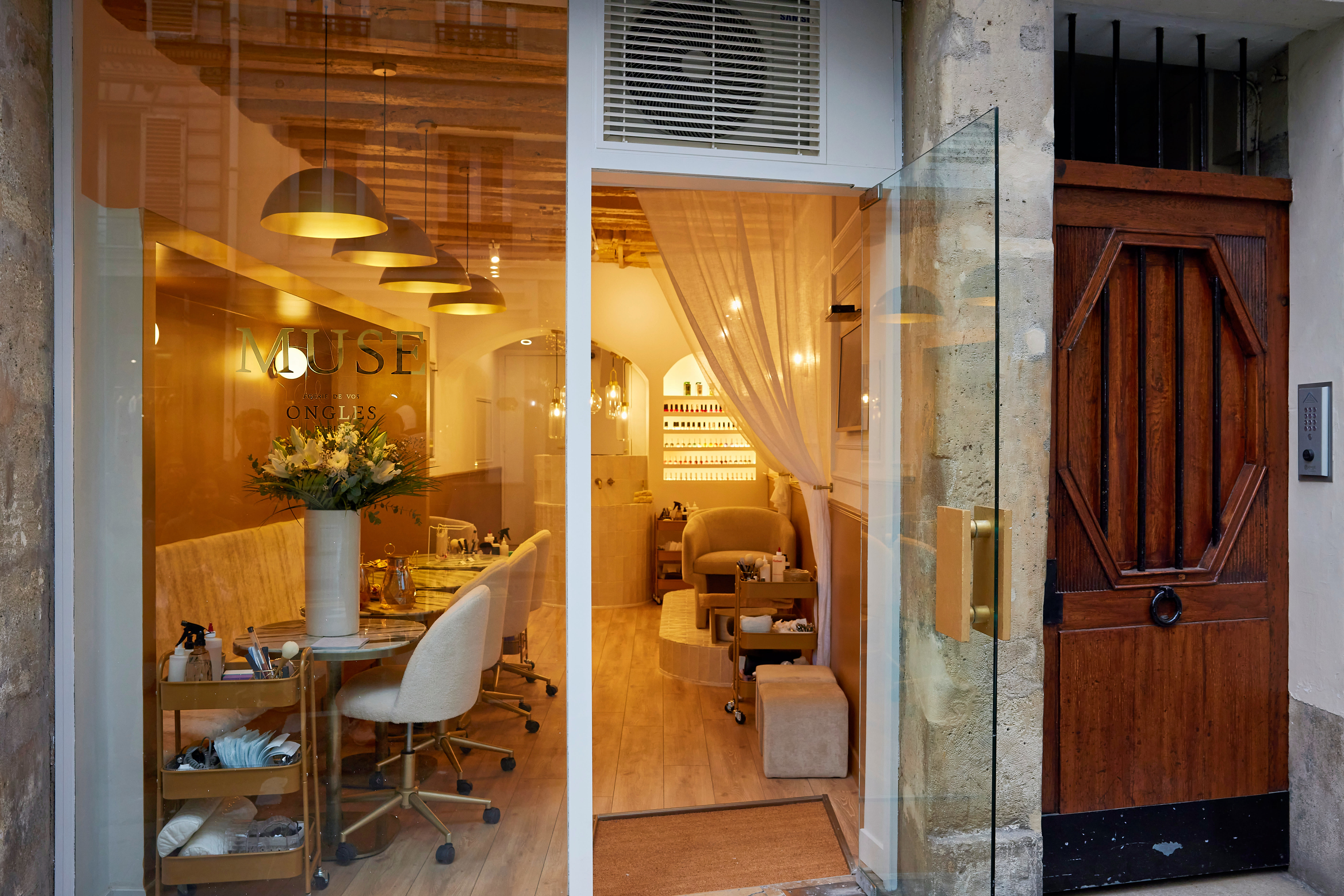 Muse 6 - Onglerie Paris - OneBooking