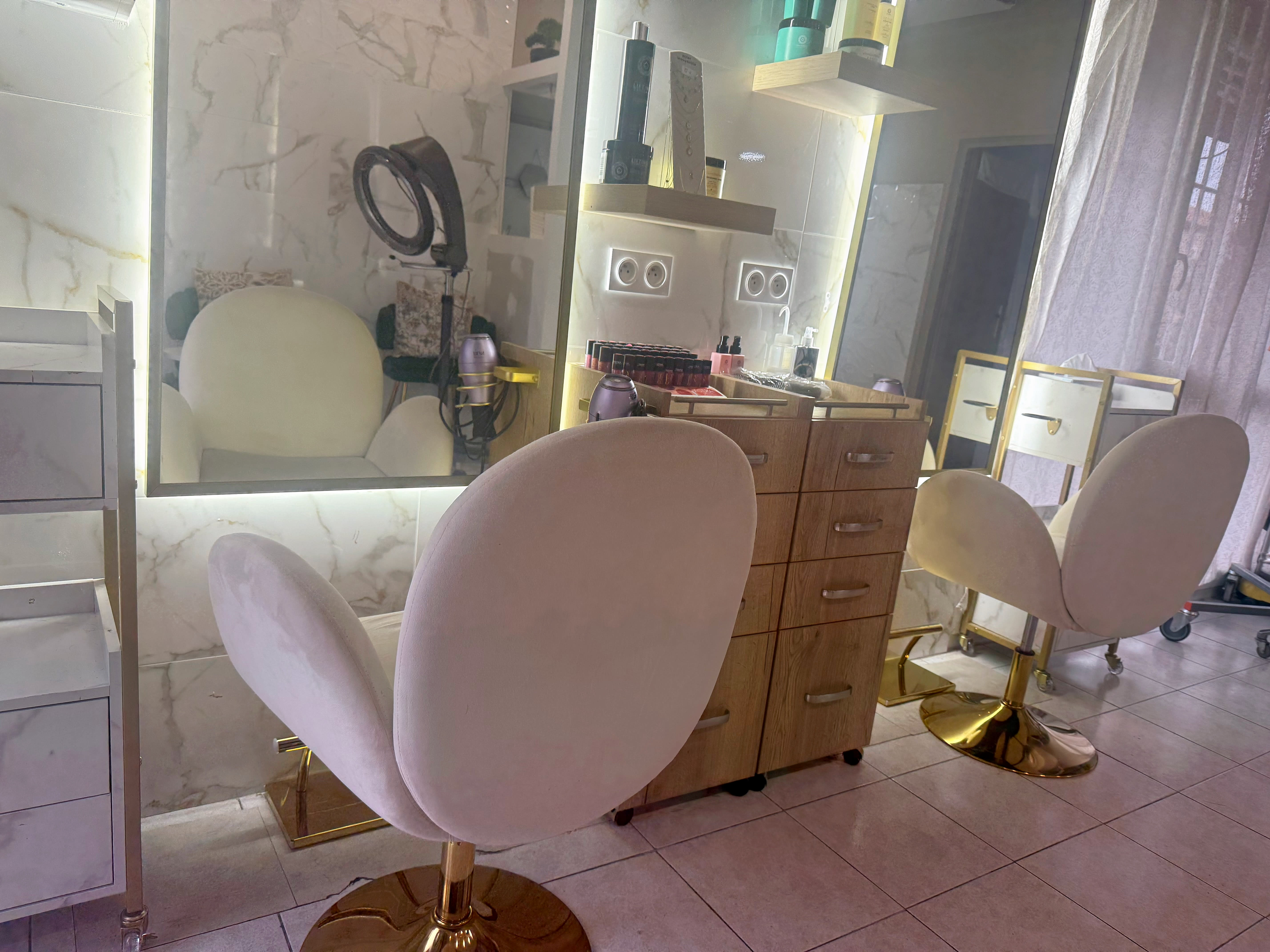 Zineb beauté - Coiffure Montpellier - Photo de couverture - OneBooking