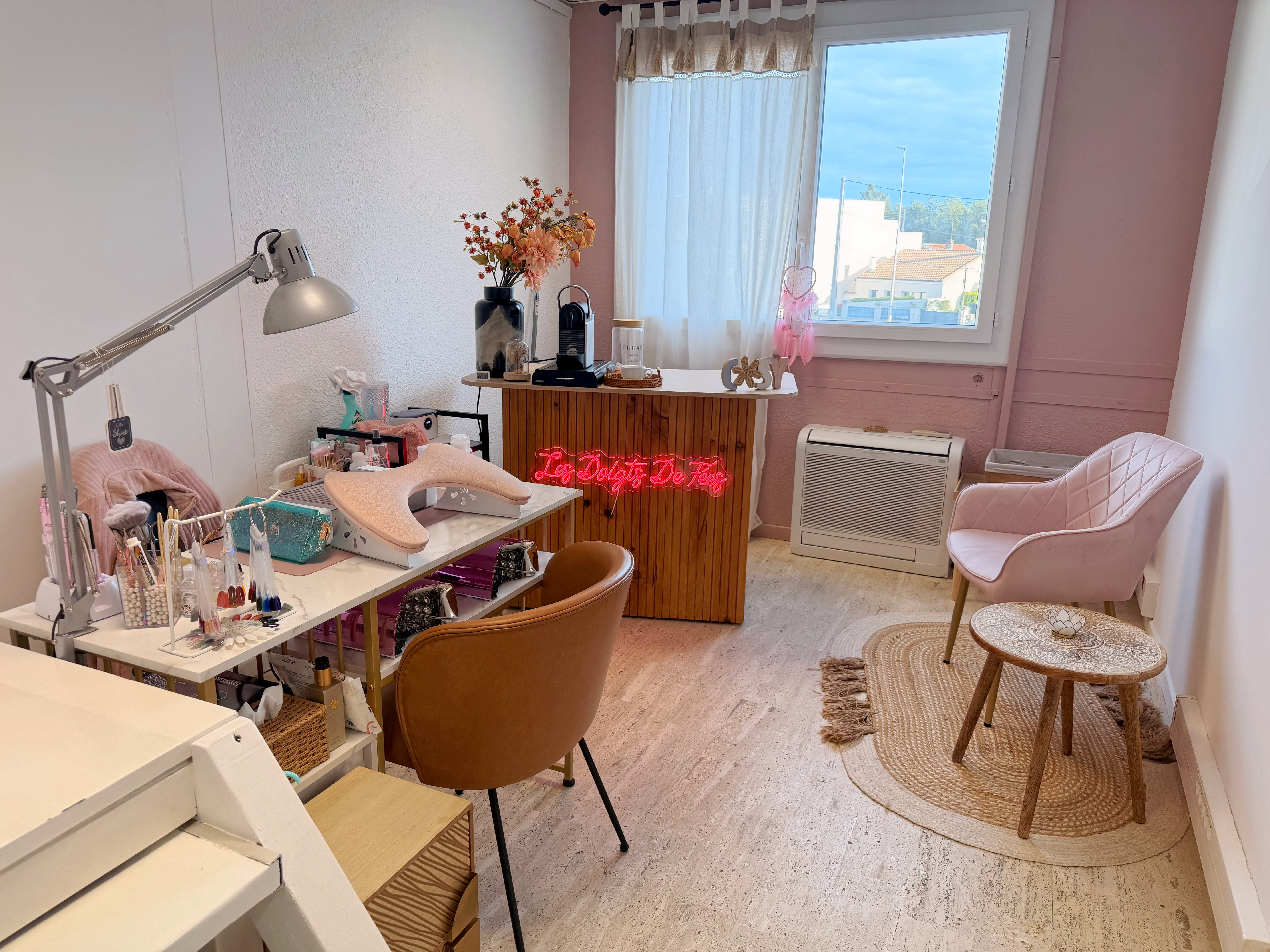 Les Doigts de Fées - Institut de beauté Béziers - Photo de couverture - OneBooking