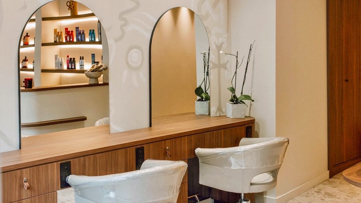 RIVA Coiffure - Maccarani - Coiffure Nice - Photo de couverture - OneBooking