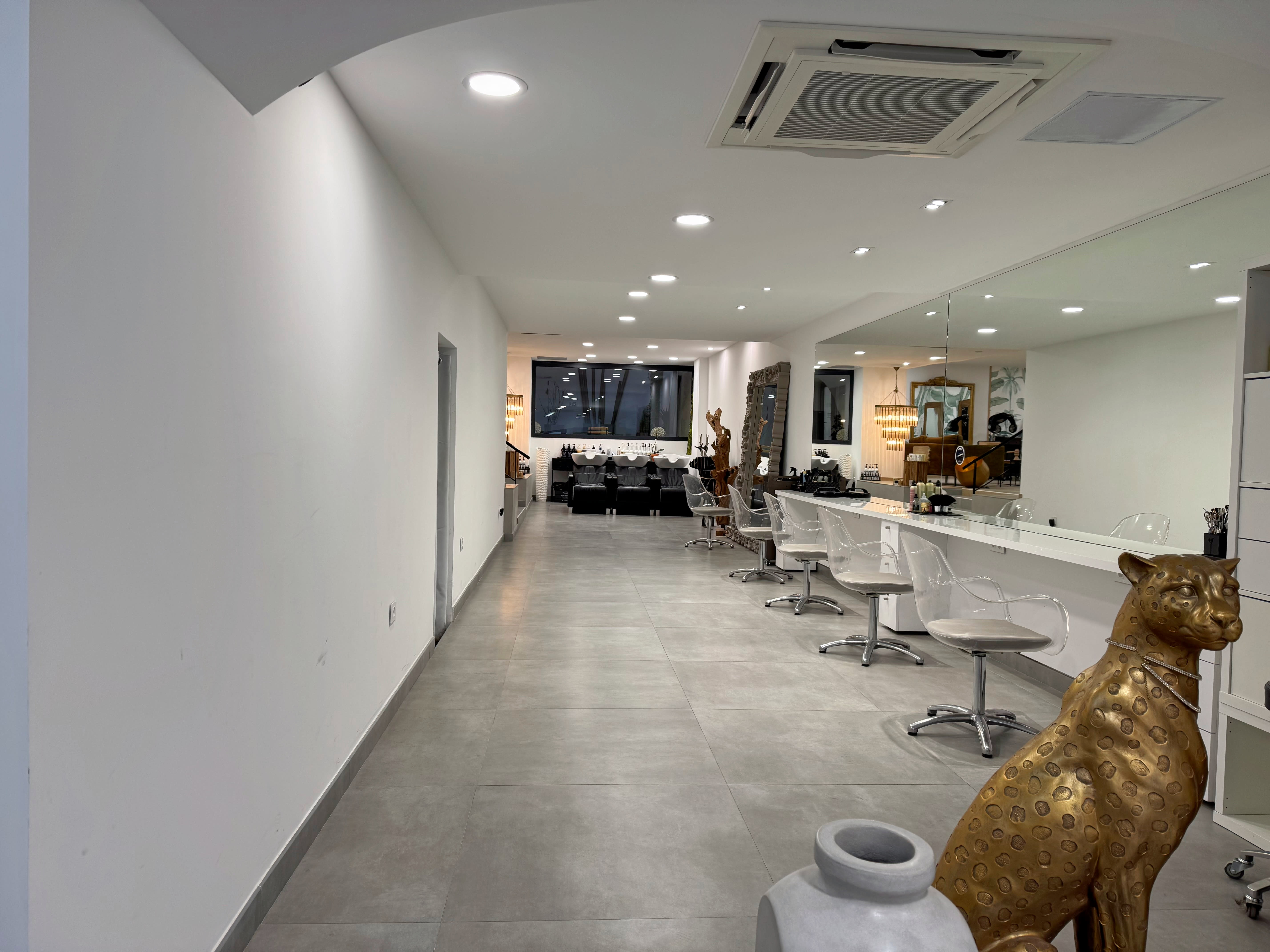 Le Salon - Coiffure Alès - Le Salon - Photo Galerie - OneBooking