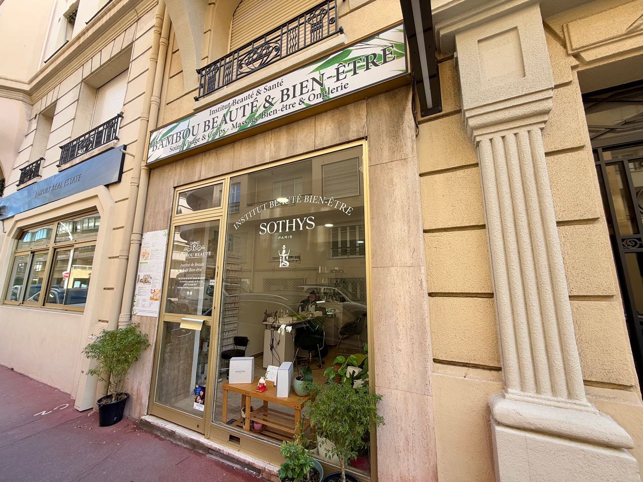 Bambou Beauté & Bien-Être - Institut de beauté Cannes - Bambou Beauté & Bien-Être - Photo Galerie - OneBooking