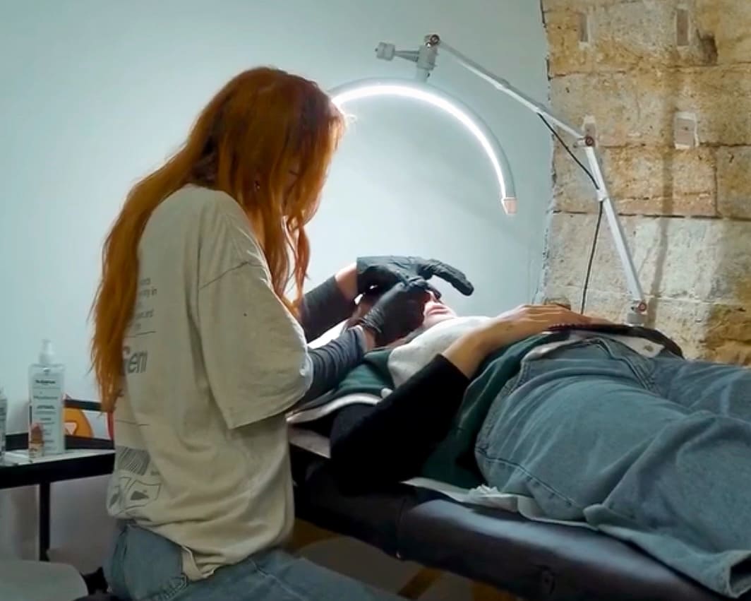 Lixie - Strass et Tâches de Rousseurs - Institut de beauté Montpellier - OneBooking