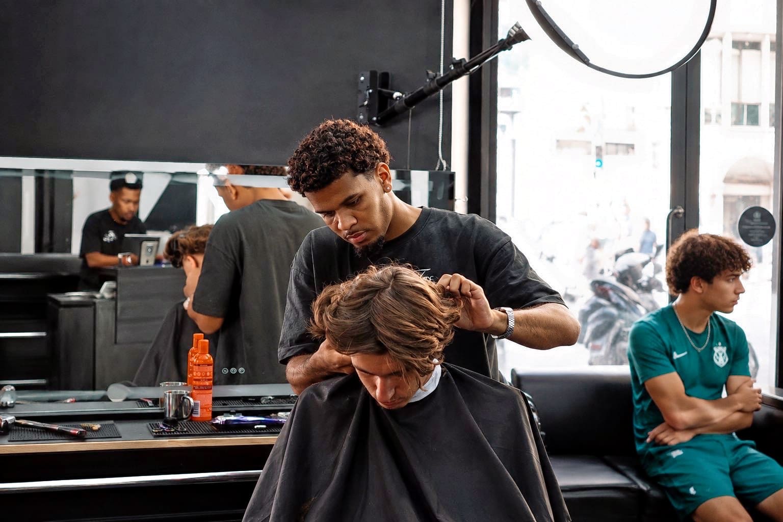 H2 BARBER - Coiffure Cannes - Photo de couverture - OneBooking