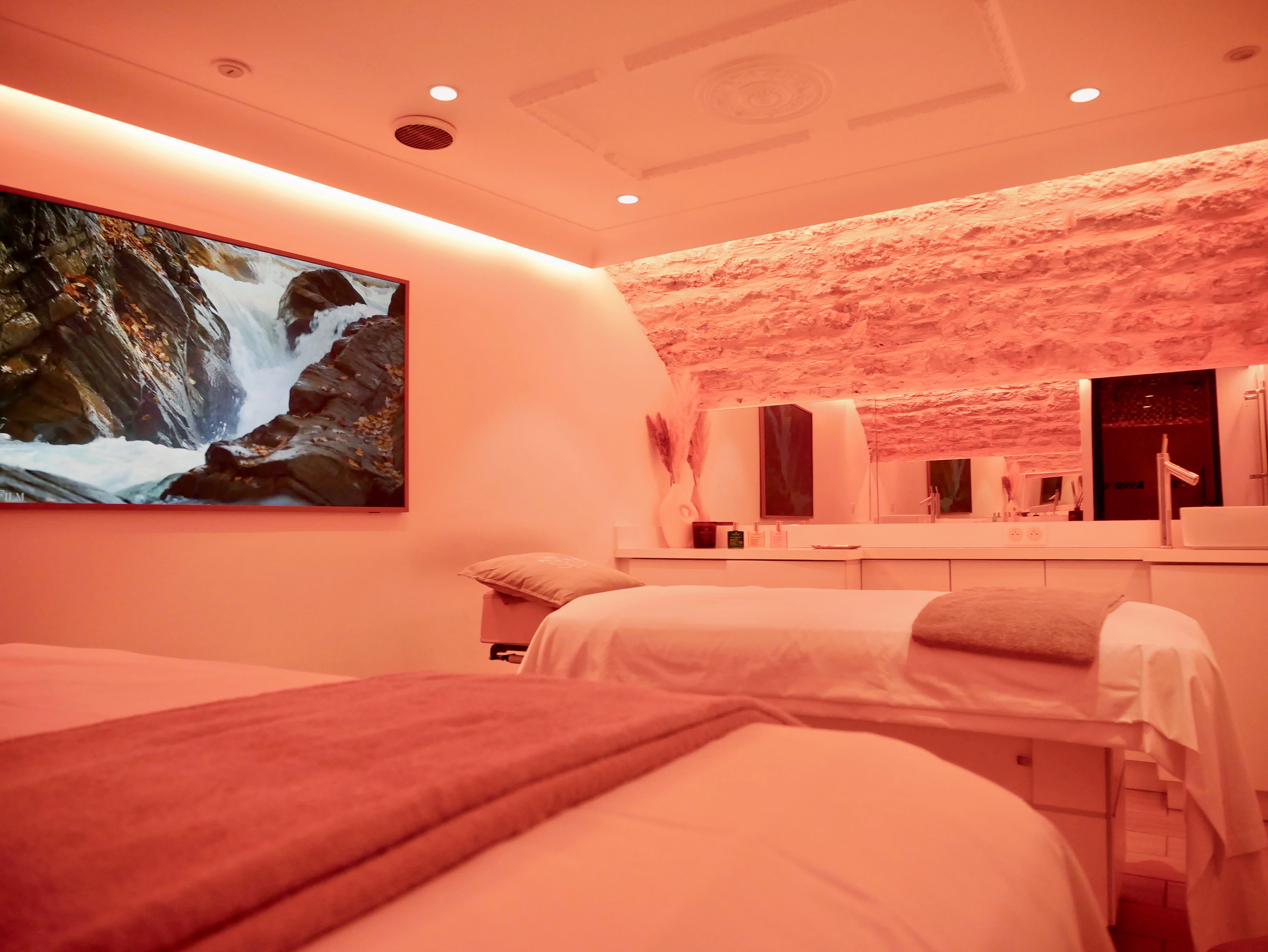 Spa Nuxe - Vertigo Hotel - Institut de beauté Dijon - OneBooking