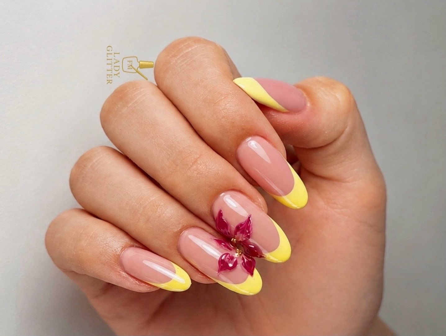 Lady Glitter - Institut de beauté Cannes - Lady Glitter - Photo Galerie - OneBooking