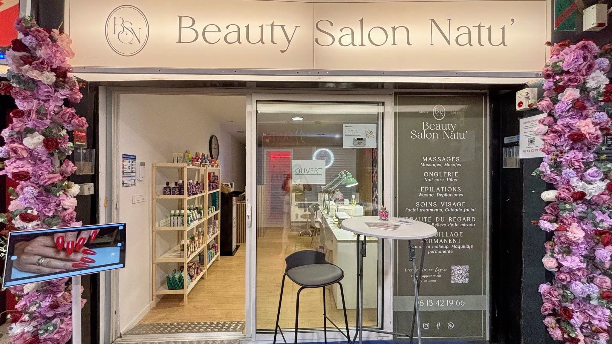 Beauty Salon - Village Naturiste
