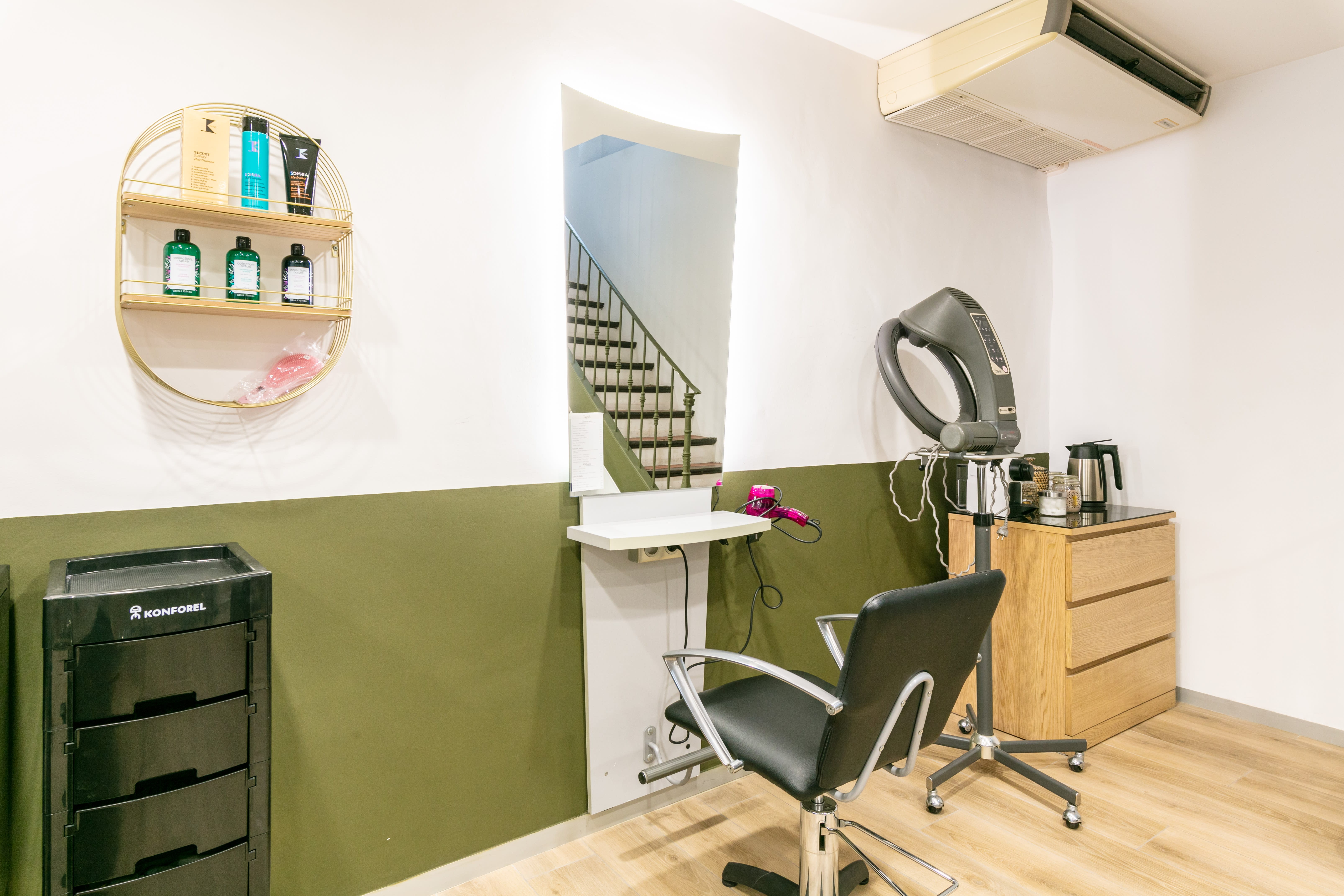 Signature - Coiffure Brignoles - Signature - Photo Galerie - OneBooking