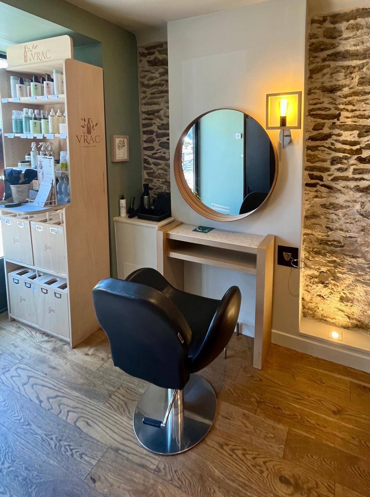 Un Hair Naturel - Place Viarme - Coiffure Nantes - Un Hair Naturel - Place Viarme - Photo Galerie - OneBooking