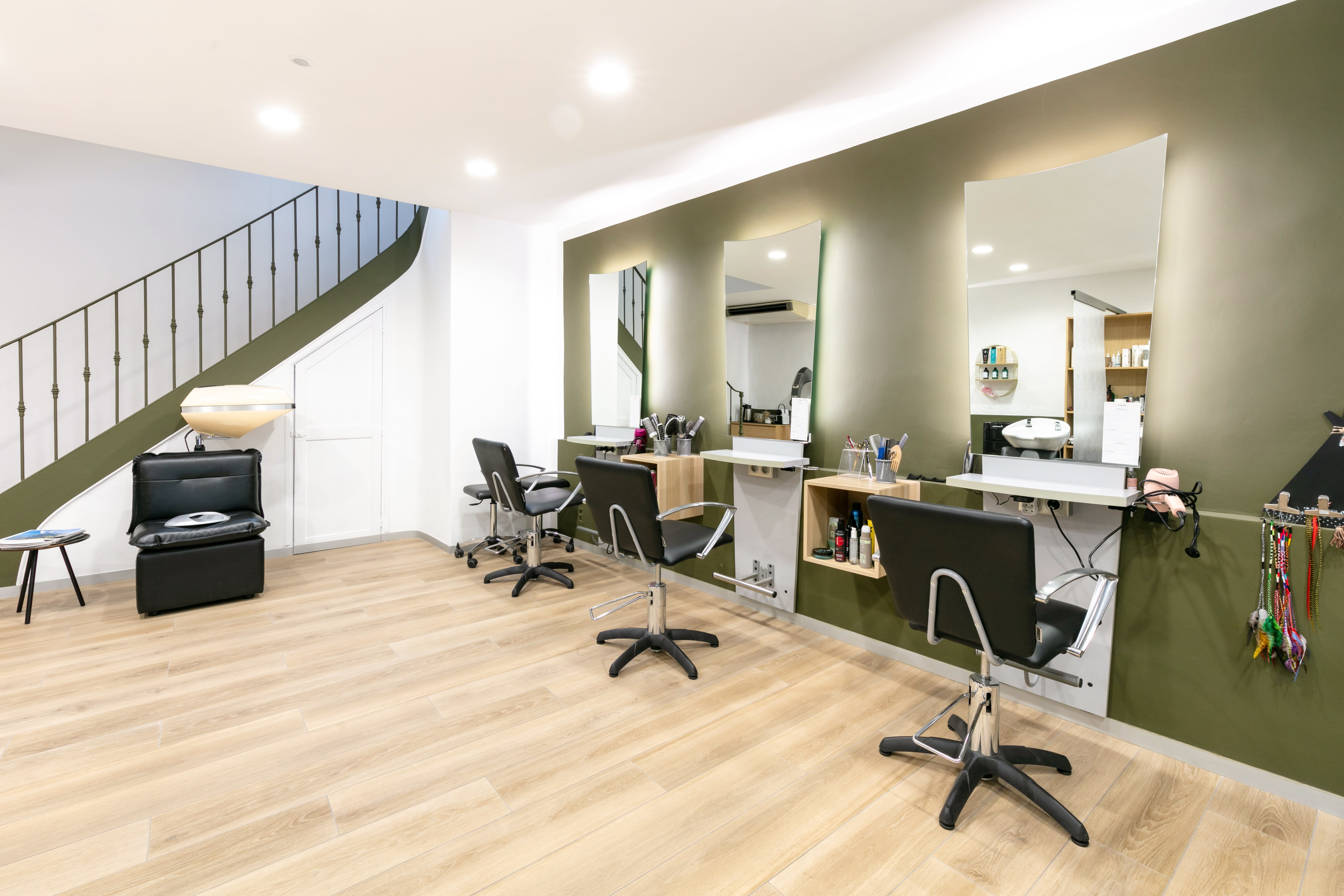 Signature - Coiffure Brignoles - Signature - Photo Galerie - OneBooking