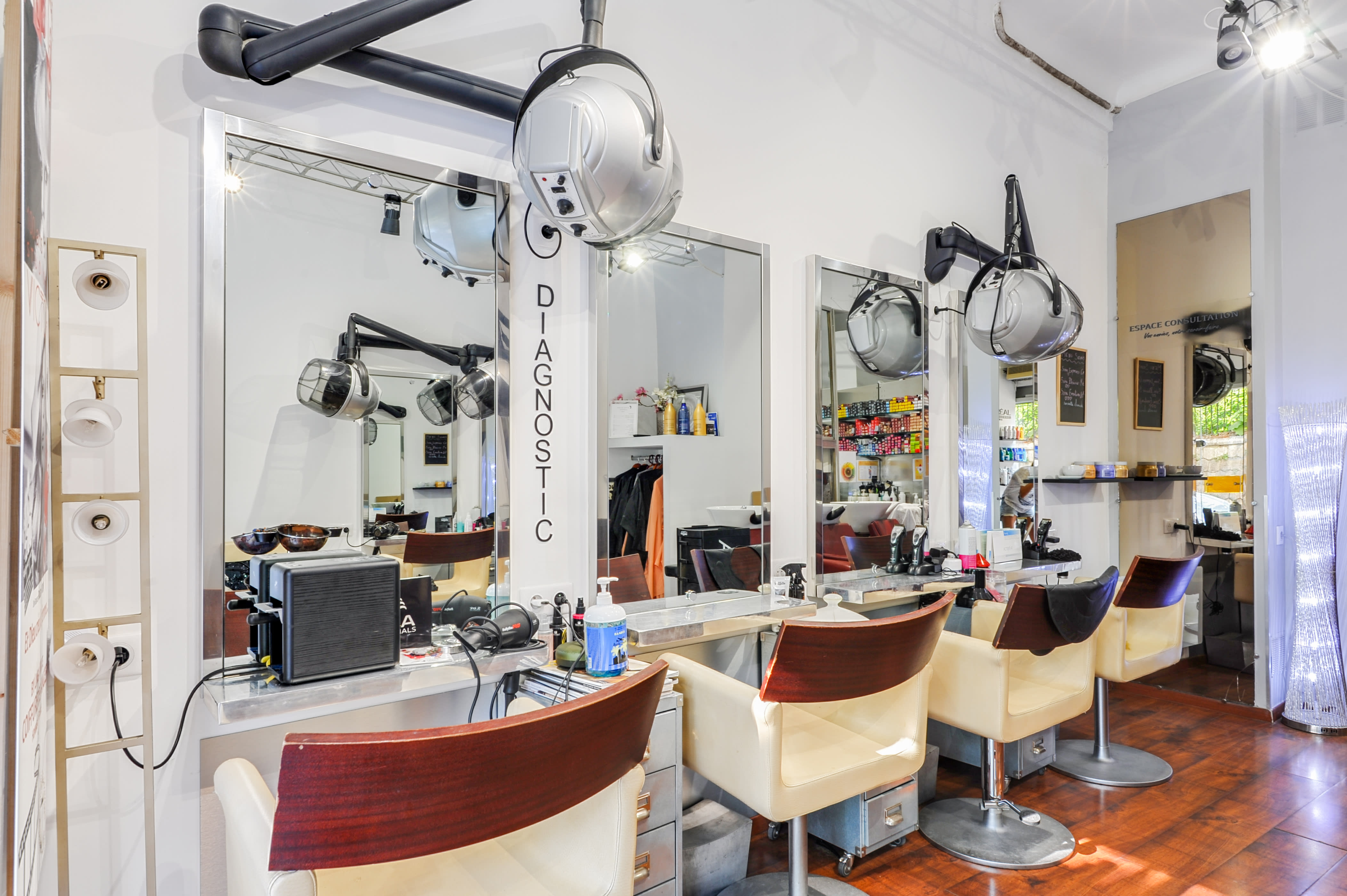 Coiffure des Anges - Coiffure Nice - Coiffure des Anges - Photo Galerie - OneBooking