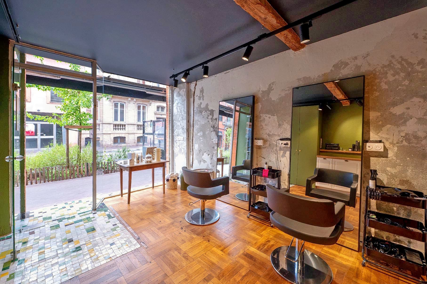 Authentic St-Cyp Brut & Smart - Coiffure Toulouse - Authentic St-Cyp Brut & Smart - Photo Galerie - OneBooking