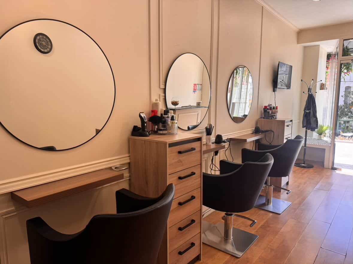 MLV SALON - Coiffure Alès - Photo de couverture - OneBooking