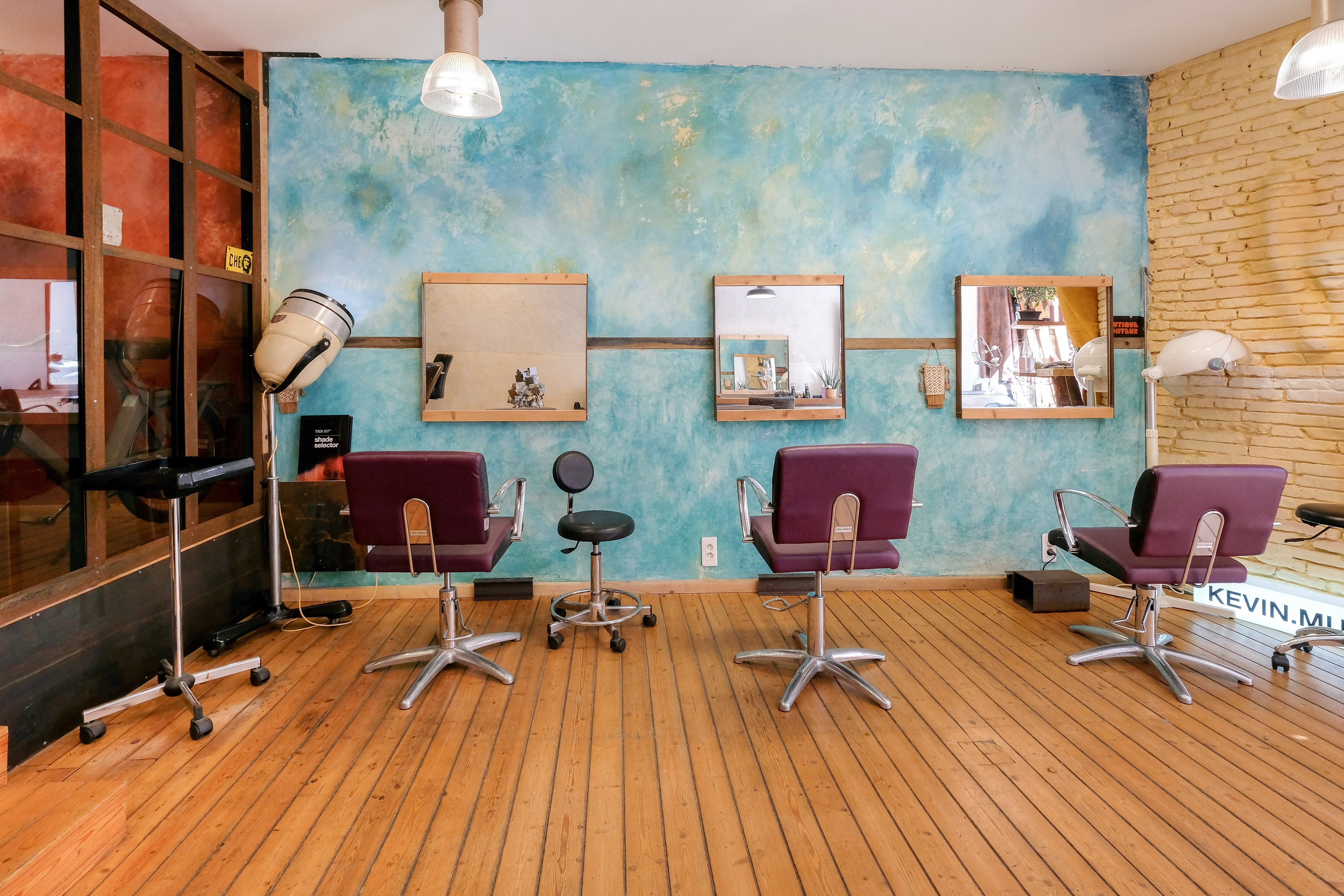 Revolucion - Coiffeur sur mesure - Coiffure Toulouse - Revolucion - Coiffeur sur mesure - Photo Galerie - OneBooking