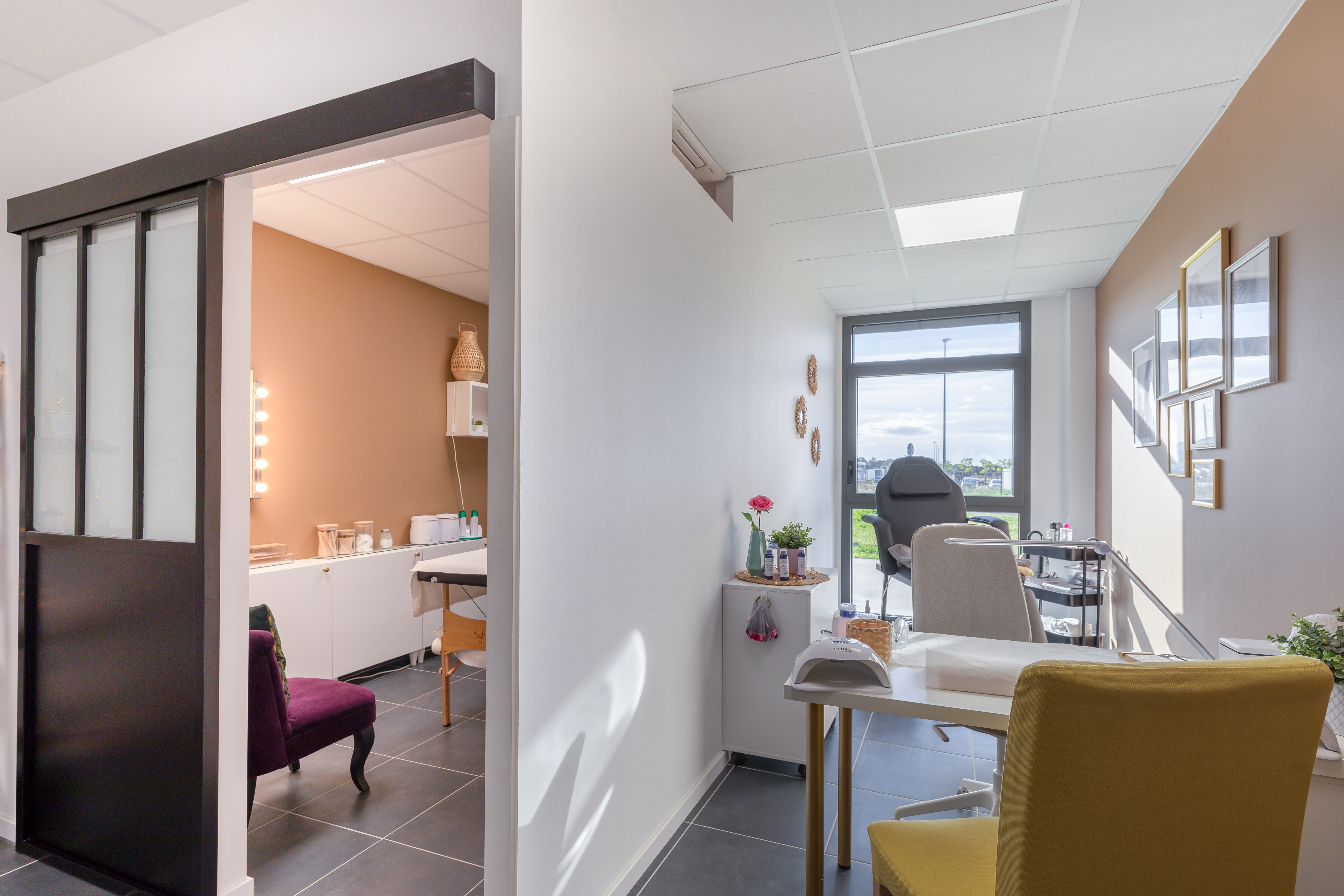 Institut Naguia - Just Beauty - Coiffure Saint-Paul-Trois-Châteaux - Institut Naguia - Just Beauty - Photo Galerie - OneBooking