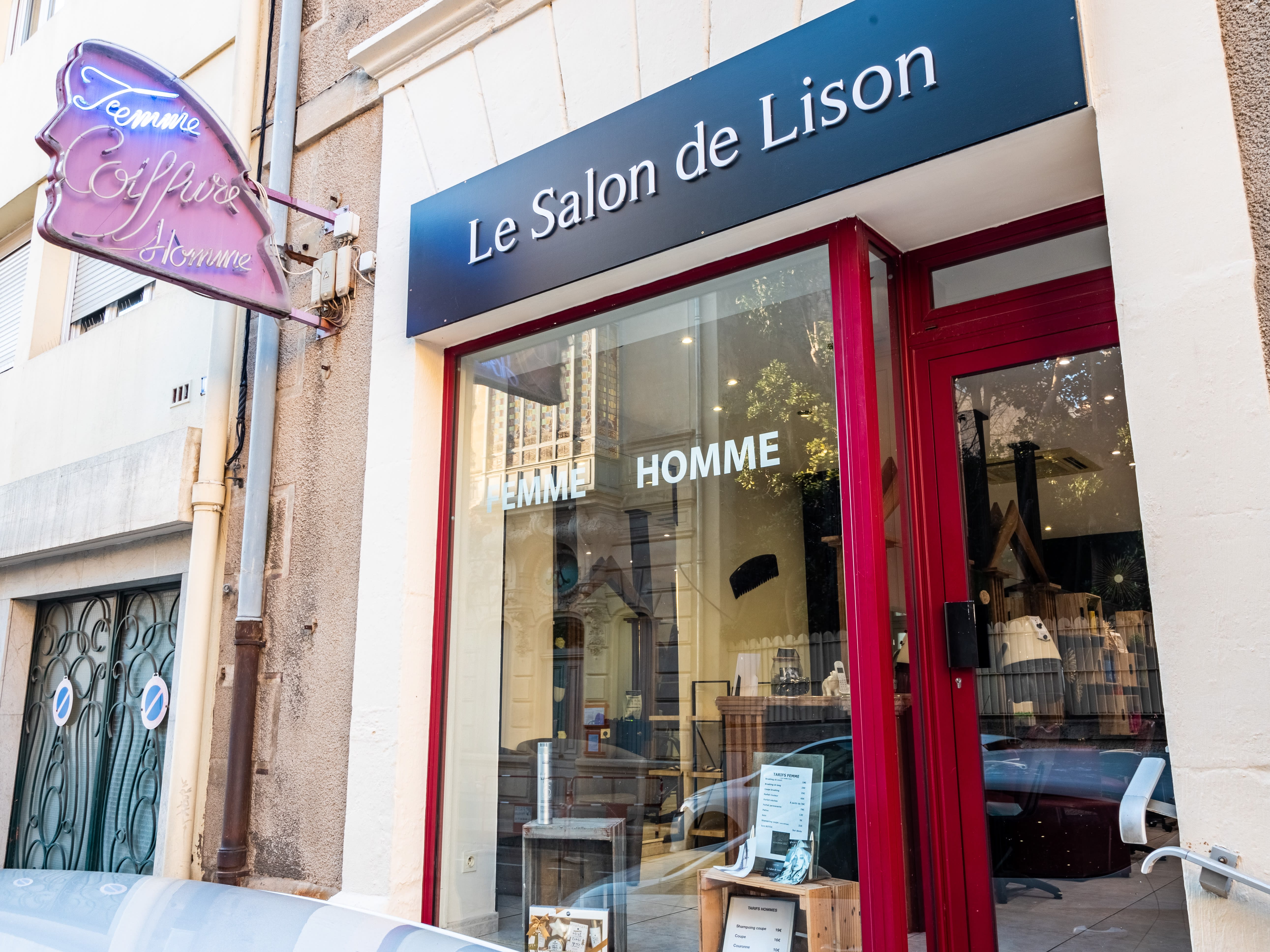 Le Salon de Lison - Coiffure Narbonne - Photo de couverture - OneBooking