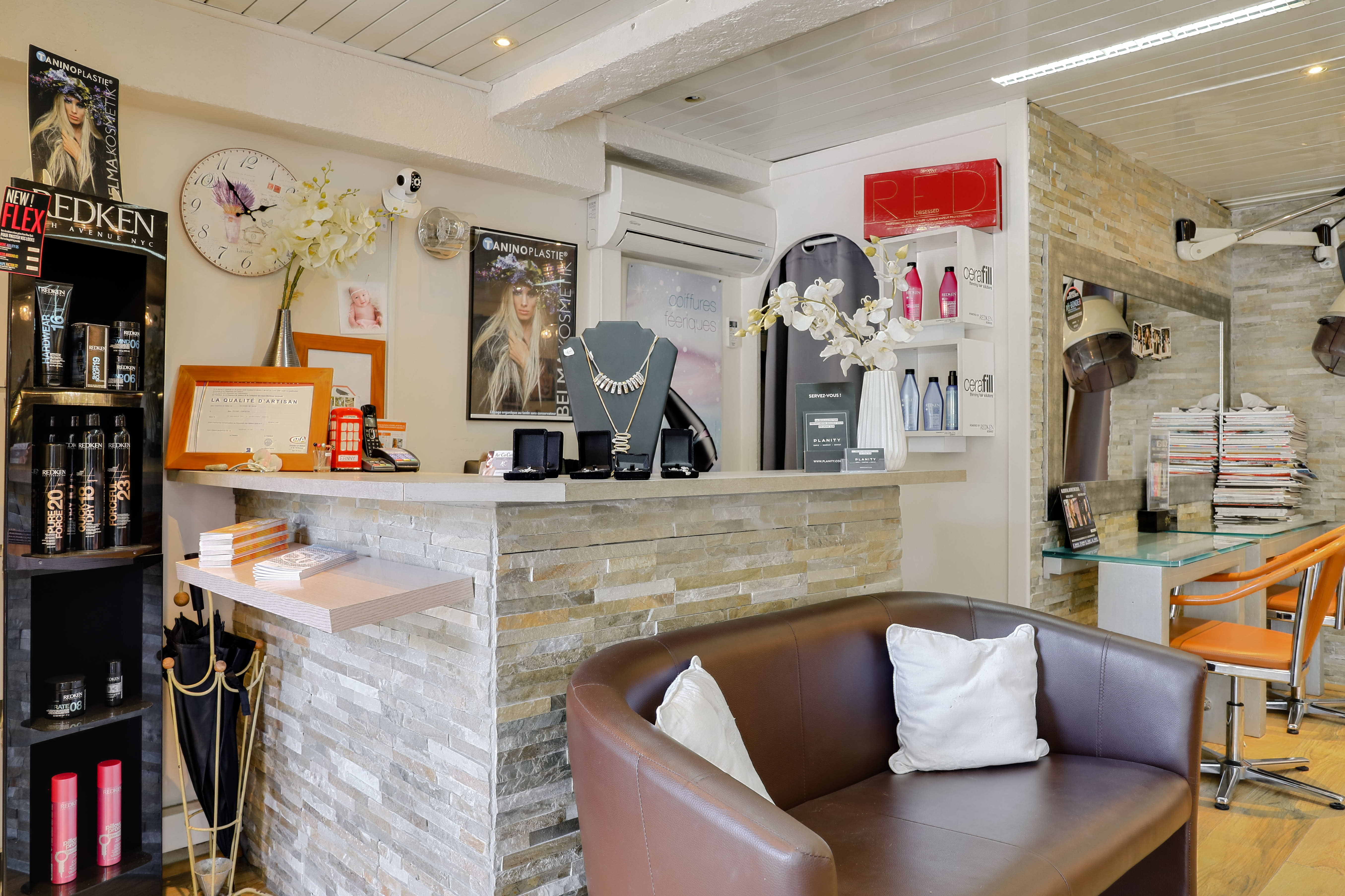 Art Cut Coiffure - Coiffure Valbonne - Art Cut Coiffure - Photo Galerie - OneBooking