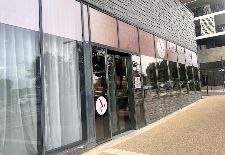 Nails & Cocktails - Onglerie Montpellier - OneBooking