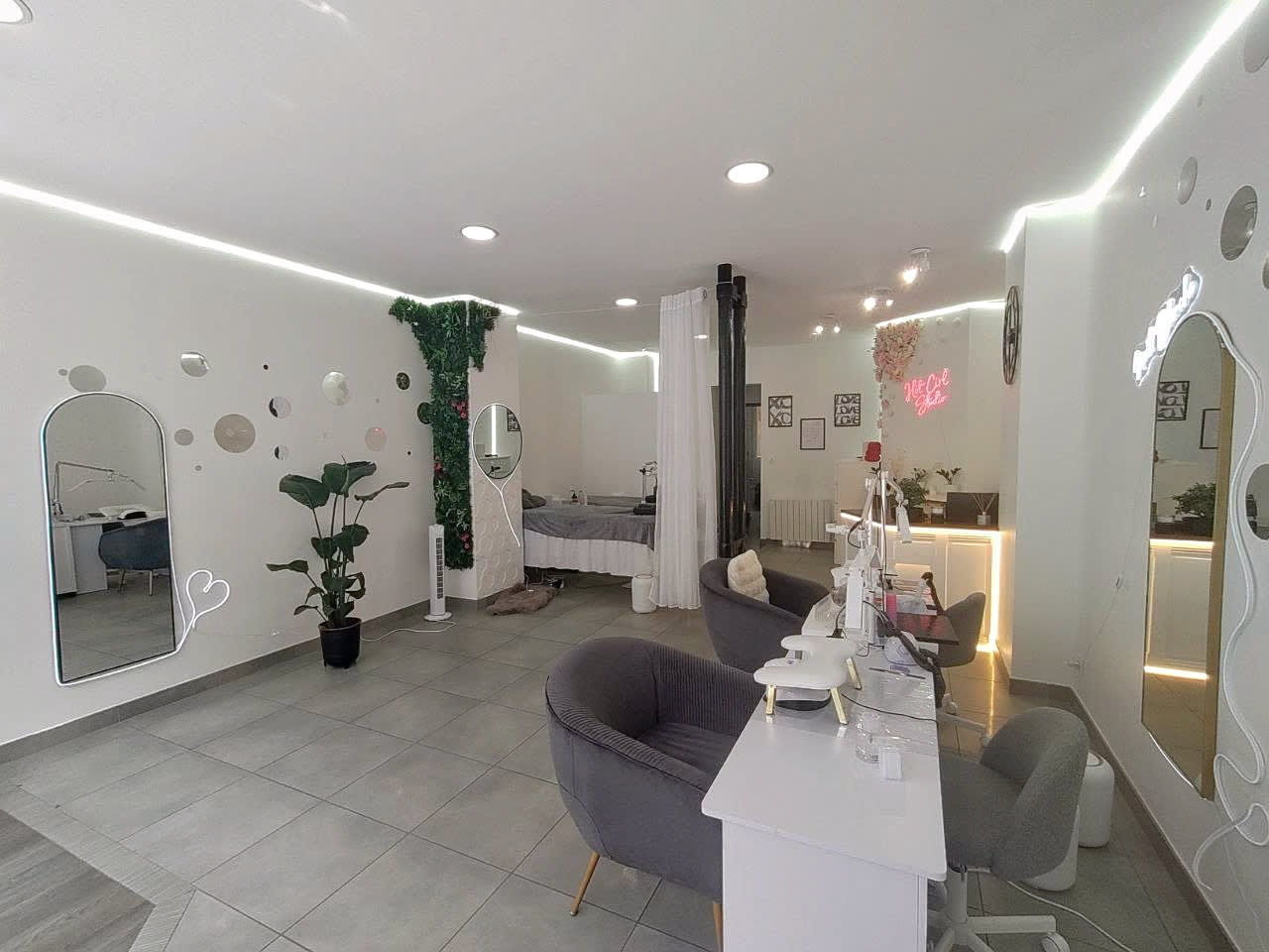 Nuit Blanche - Nataliia - Institut de beauté Saint-Étienne - OneBooking