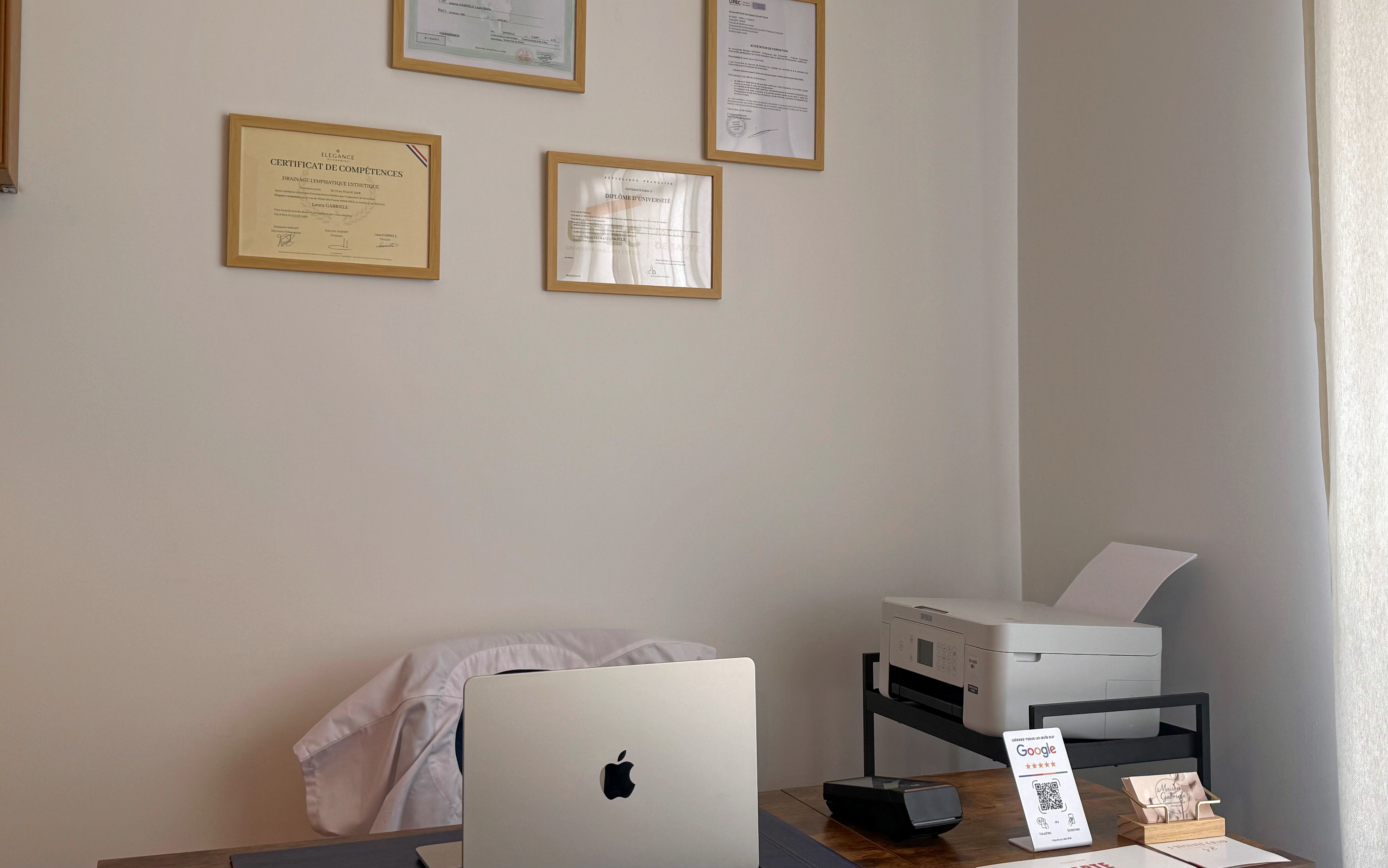 Maison Gabriele - Sourcils & cils Nice - Maison Gabriele - Photo Galerie - OneBooking