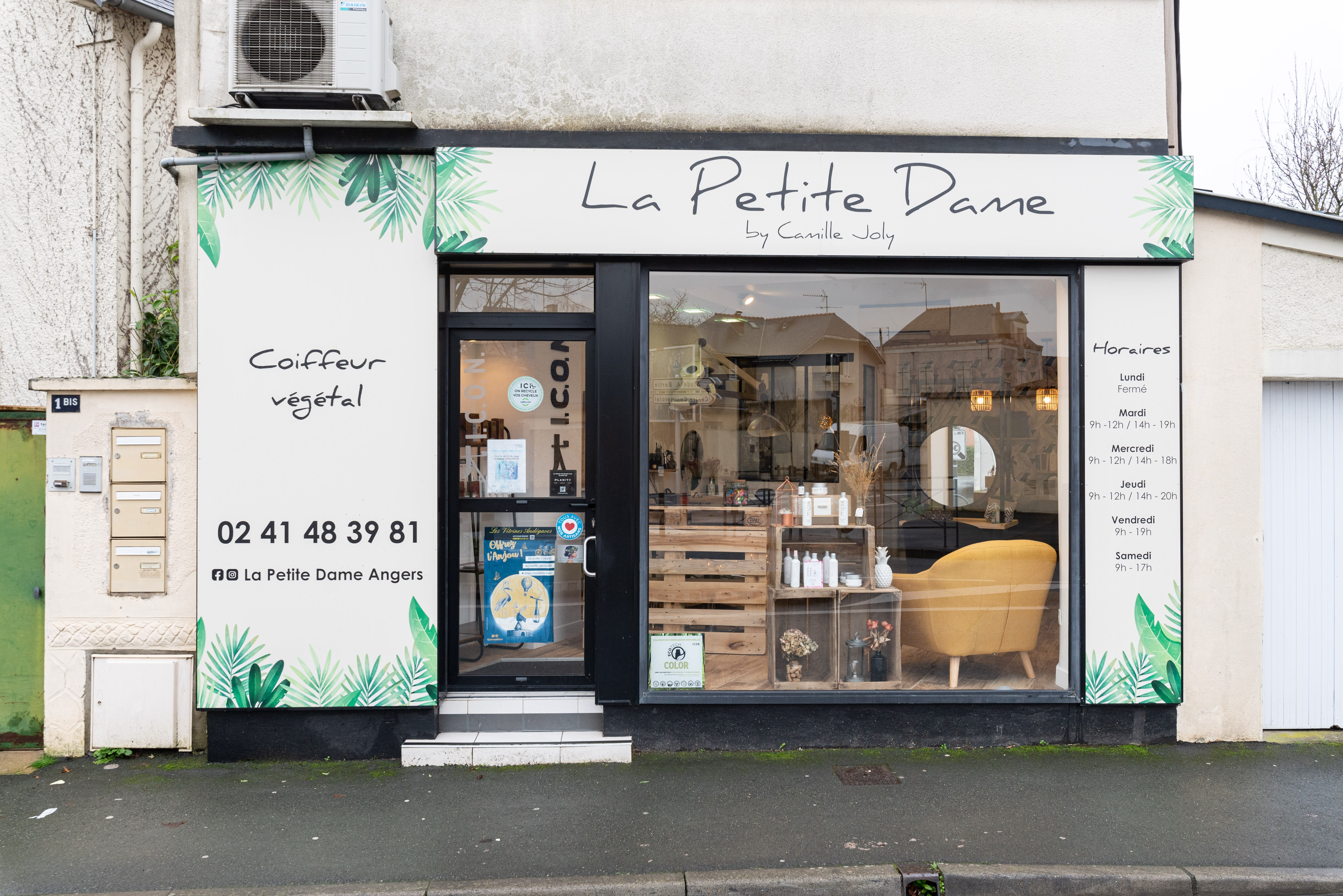 La Petite Dame - Coiffure Angers - OneBooking