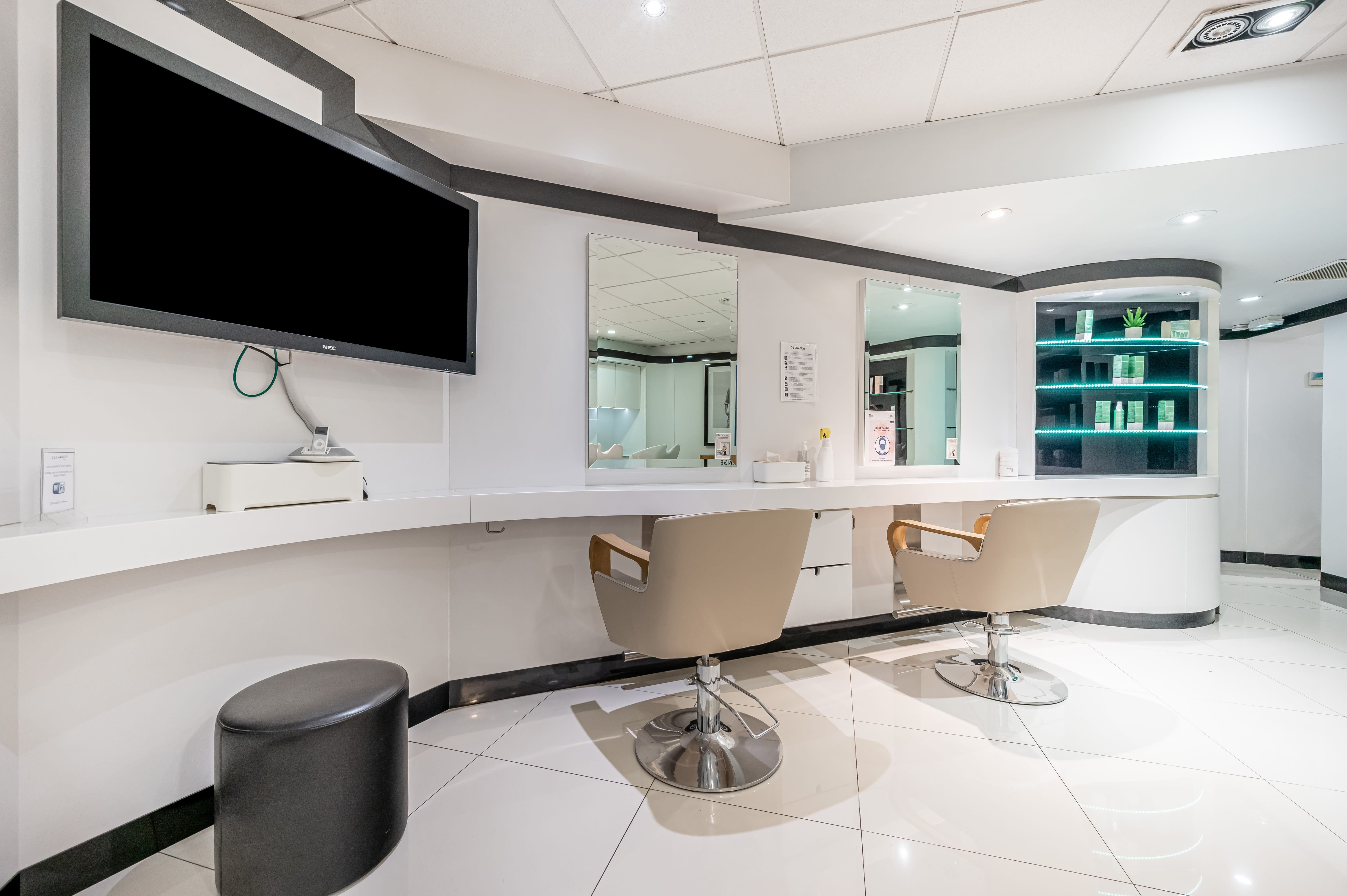 DESSANGE - Mougins - Coiffure Mougins - DESSANGE - Mougins - Photo Galerie - OneBooking
