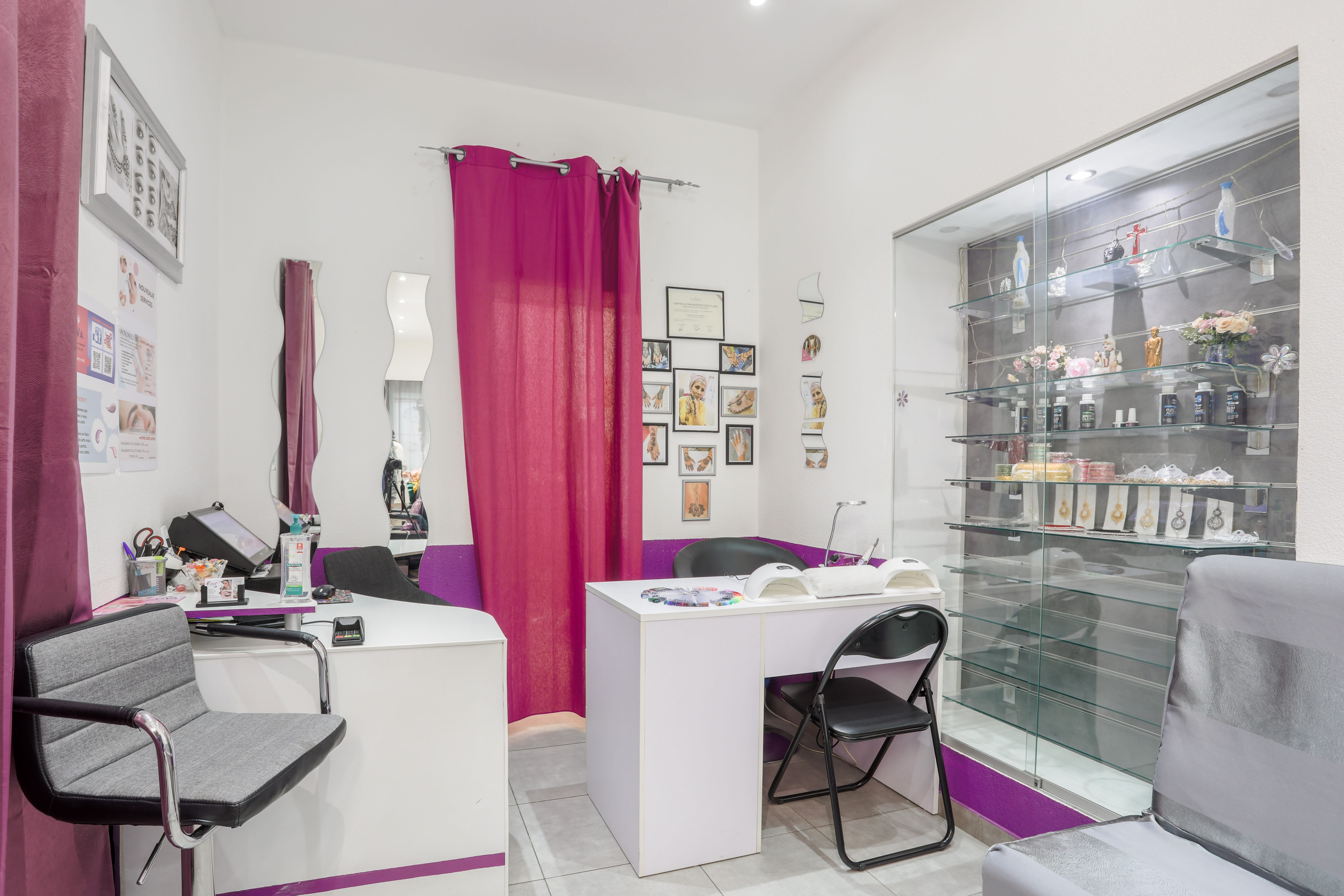 Viva Esthétique Indienne - Sourcils & cils Nice - Viva Esthétique Indienne - Photo Galerie - OneBooking