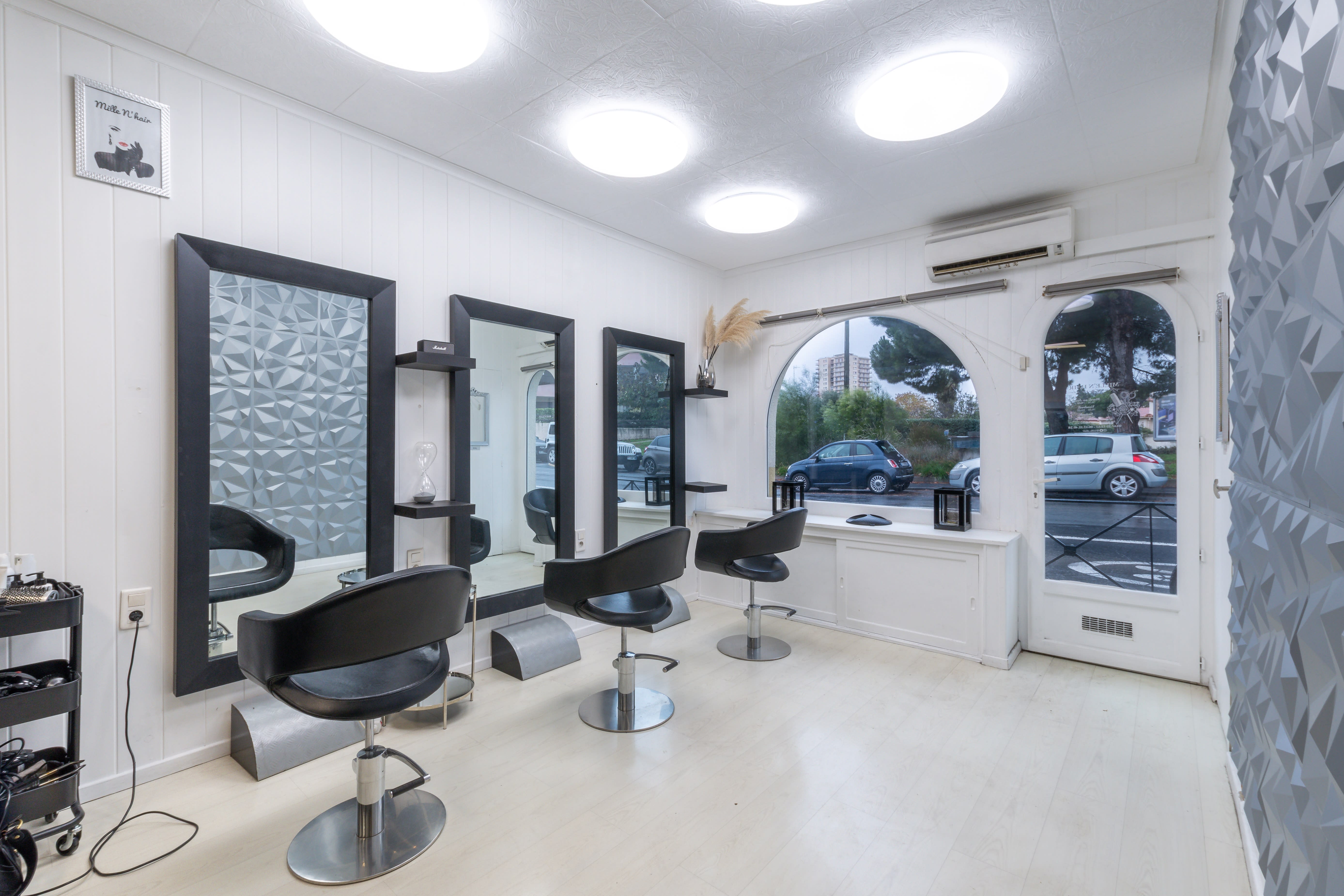 Mille’Nhair - Coiffure Montpellier - Photo de couverture - OneBooking